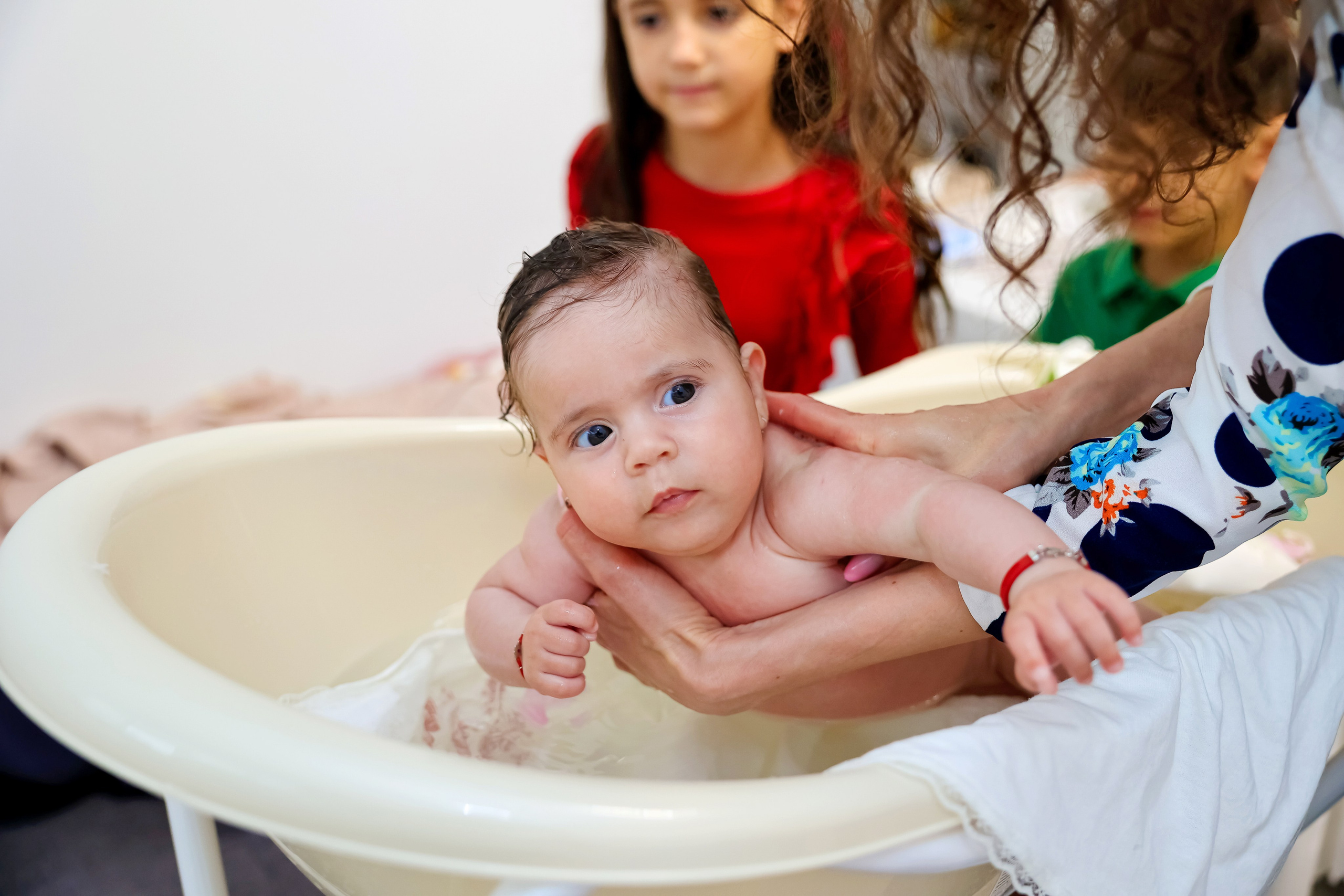 Iris Stefania. Moments By Gub