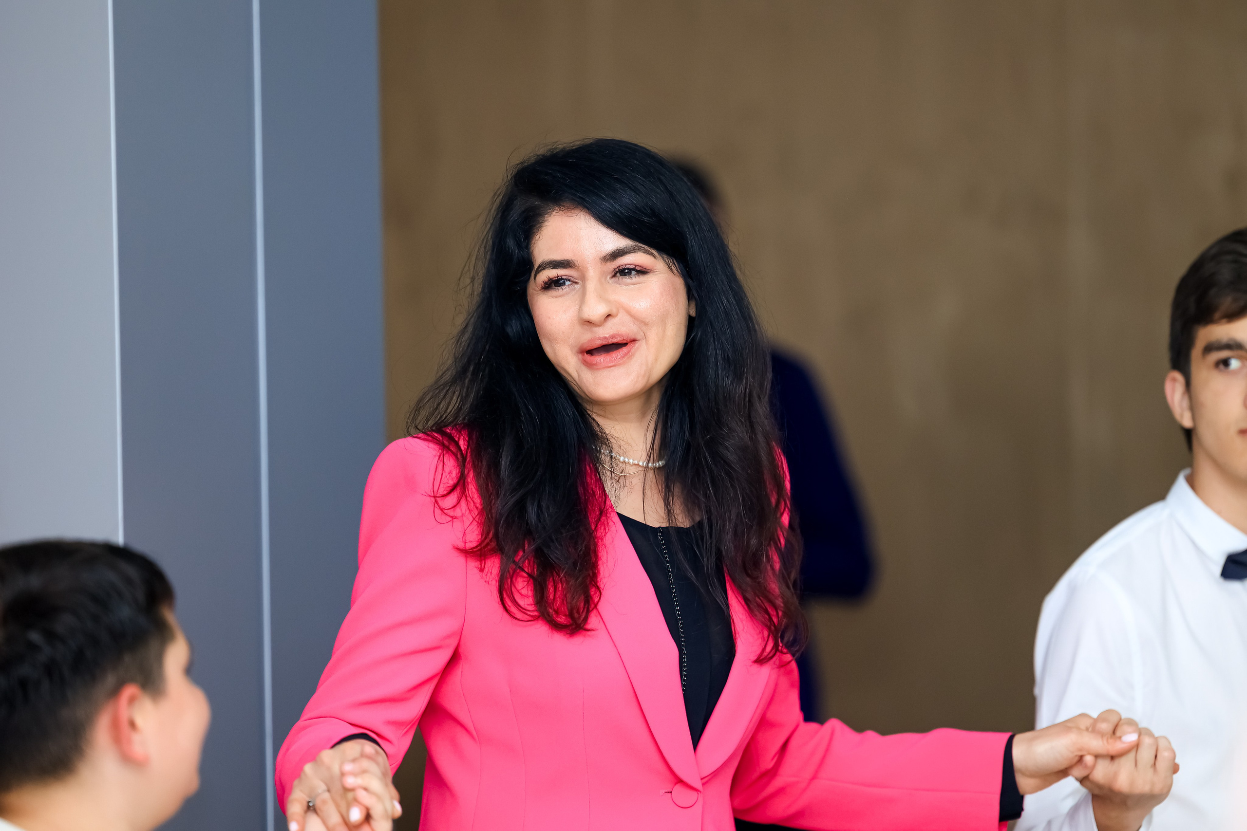 Iris Stefania. Moments By Gub