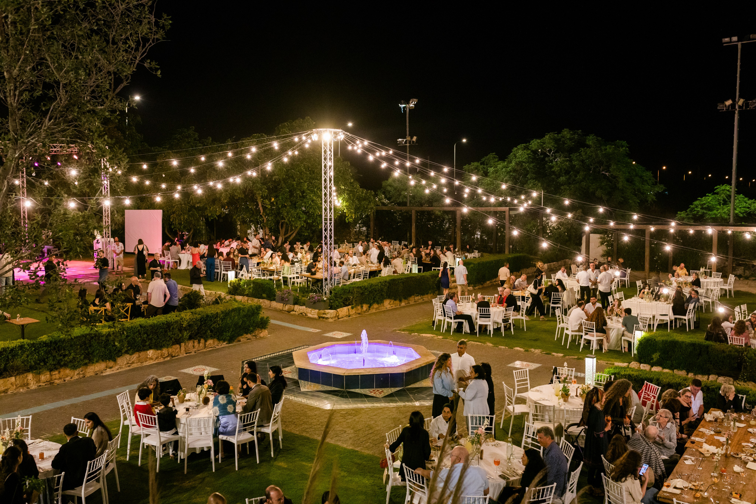 Tamar & Assaf. AMIR BUCHNIK PHOTOGRAPHER