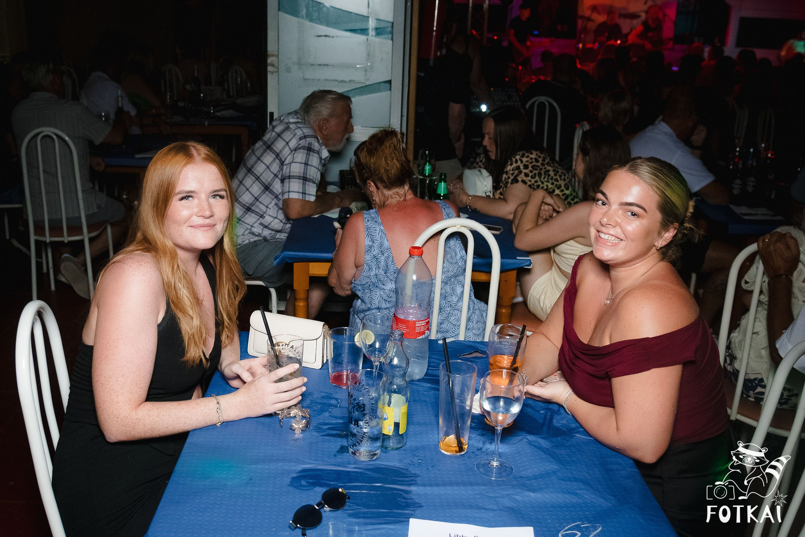 Ultimate Coldplay en Restaurante Los Cucalos: Reportaje fotográfico 17.09.25 | FOTKAI