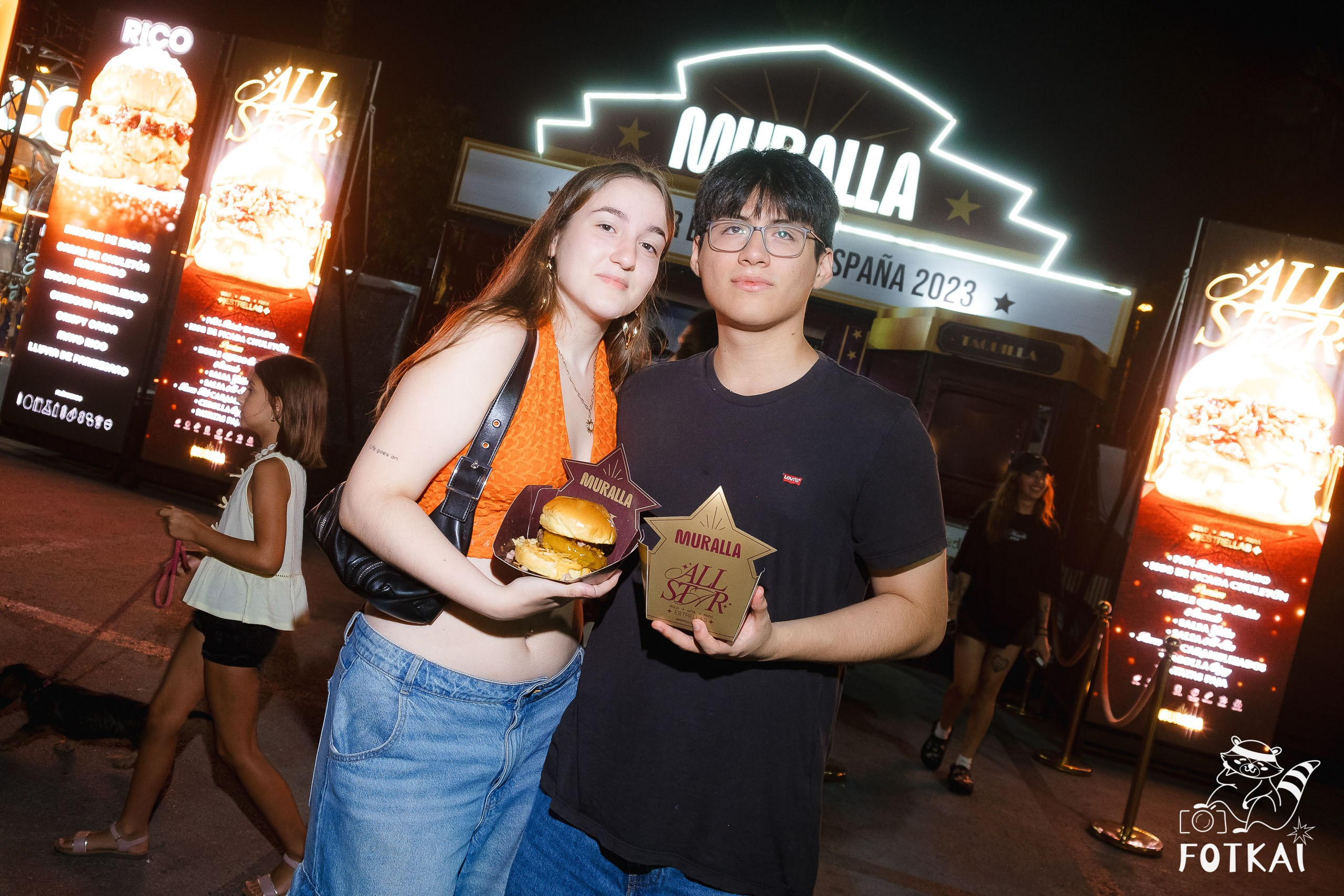 The Champions Burger en Torrevieja: Reportaje fotográfico 22.08.25 | FOTKAI