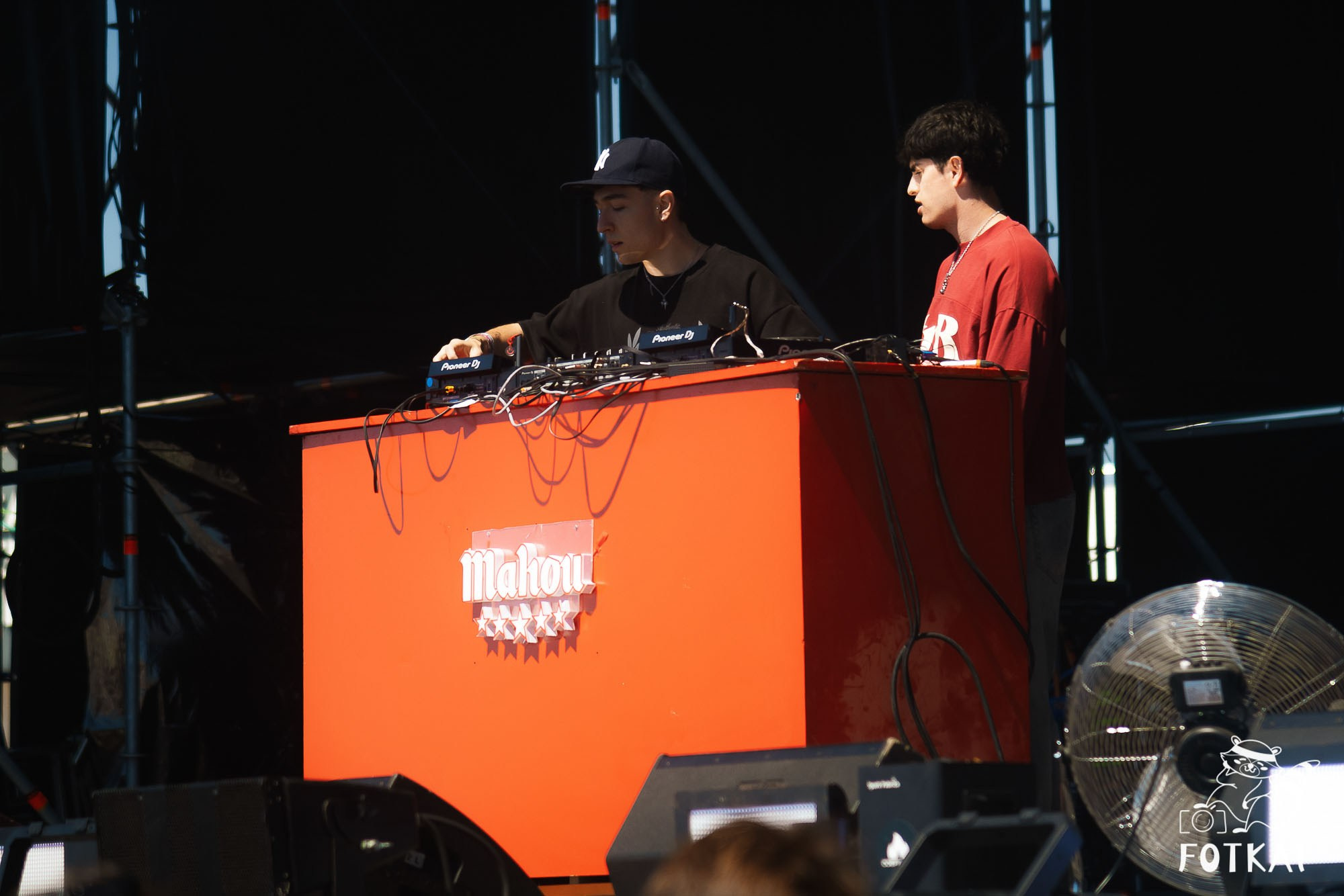 Costa Sonora 2026 Alicante Day 2 Photos — Search Yourself, Friends and Festival People | FOTKAI