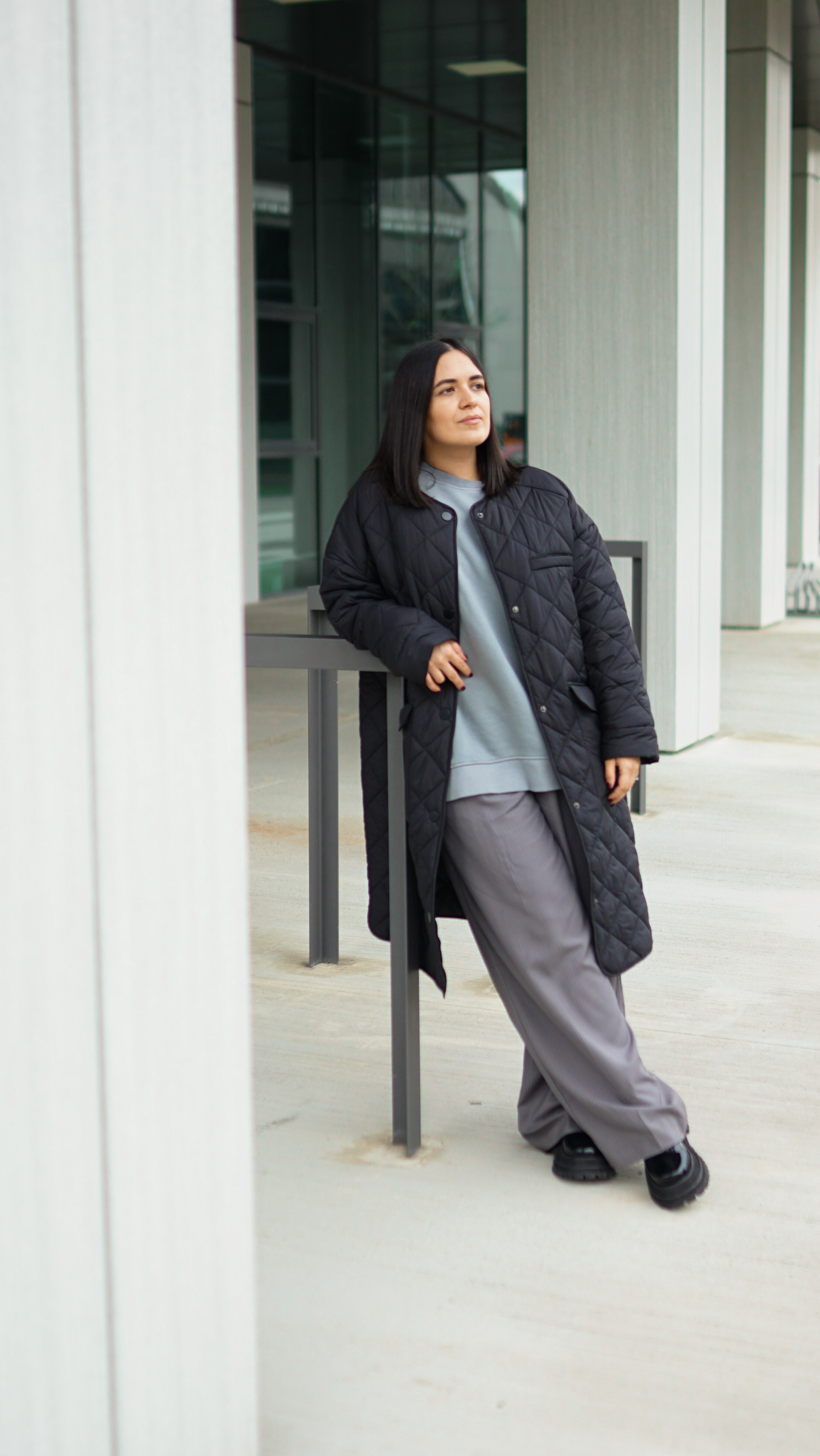 Fotografie de Portret Brașov | Artist Mădălina Beda. Madalina Beda- Artist vizual, fotograf, doula la nastere, consultant babywearing Brasov si in toata tara