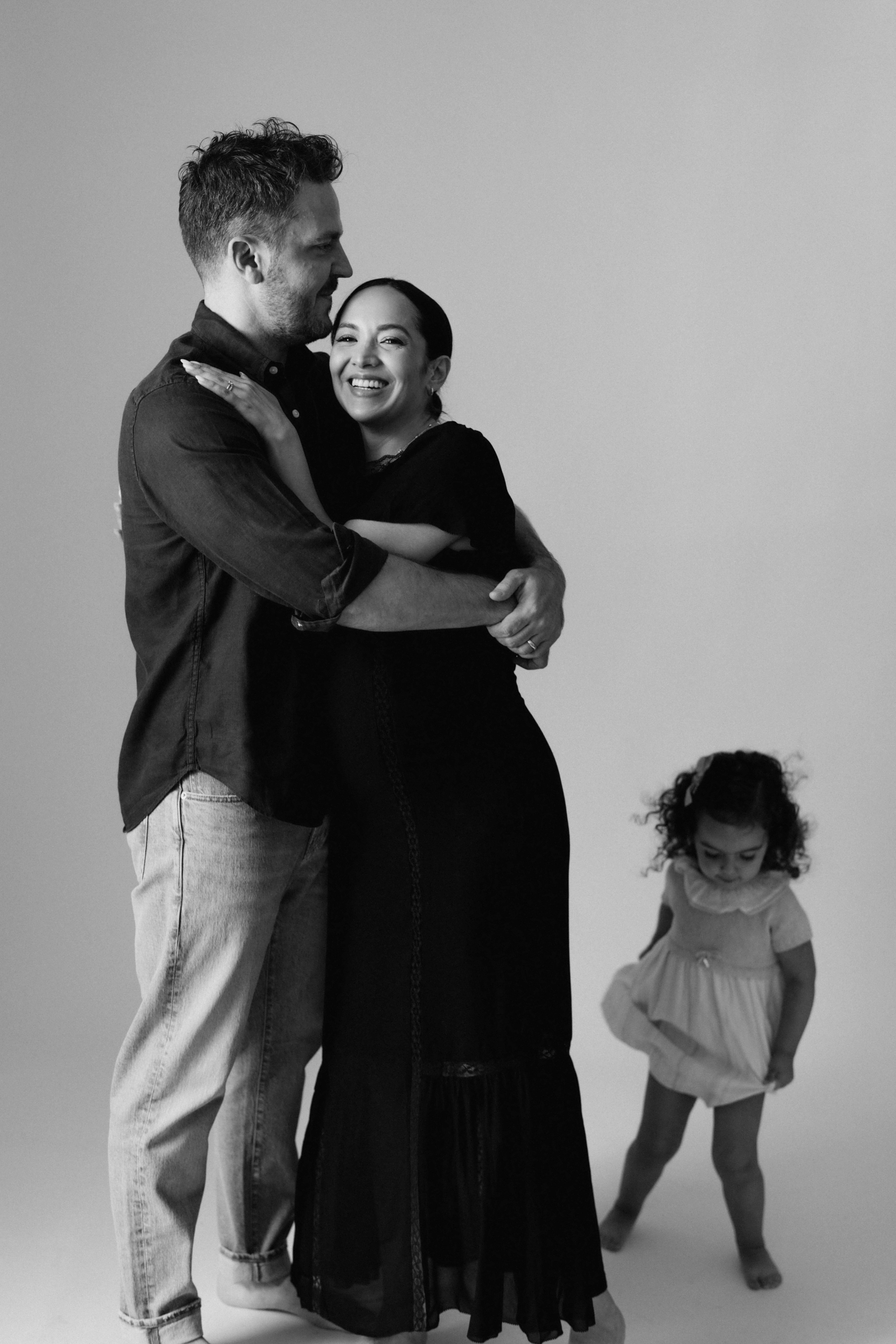 Pamela. Modern maternity photographer in Long Island New York