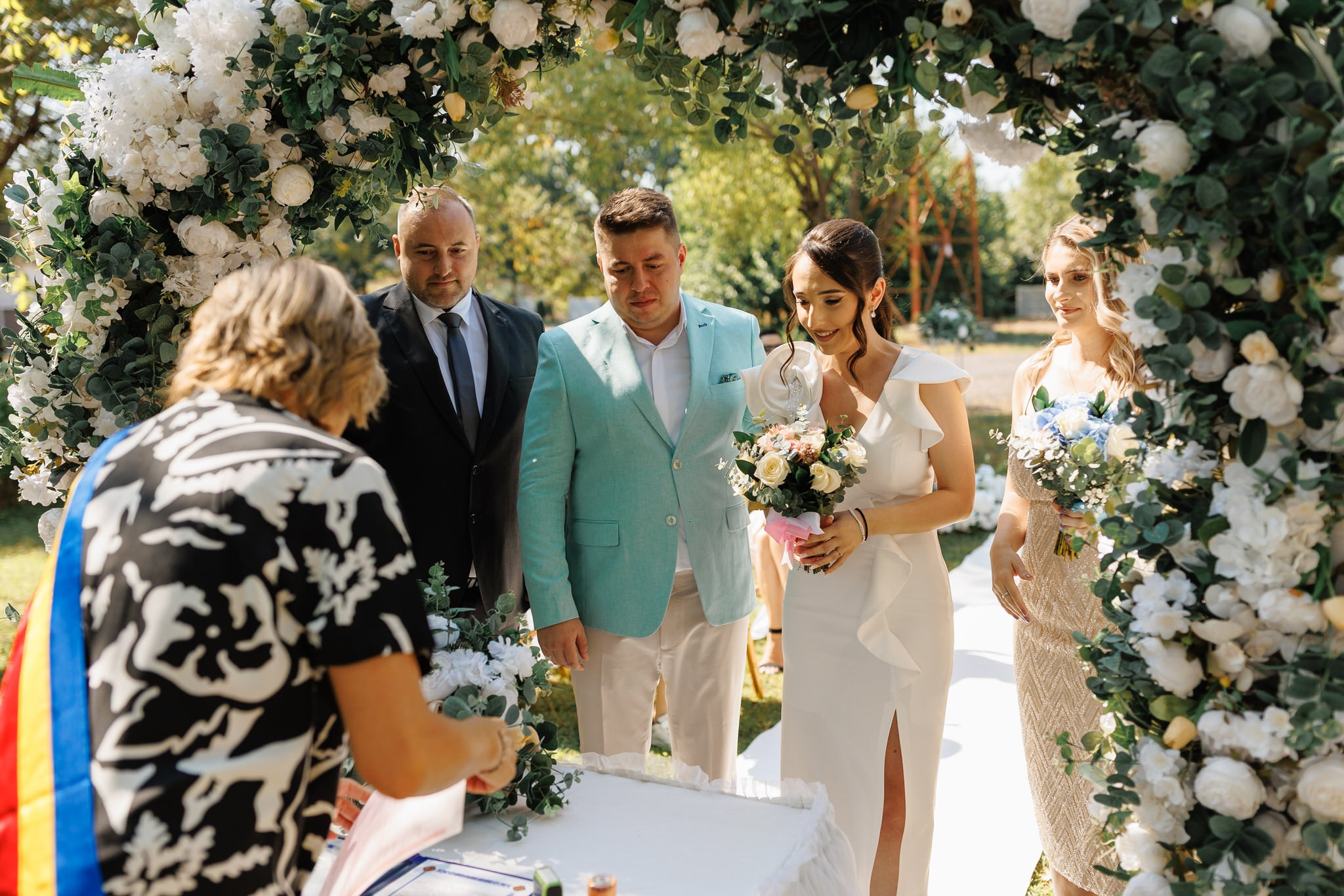 Oana & Madalin. Wedding Photographer in Bucharest — Manu Ivanciu