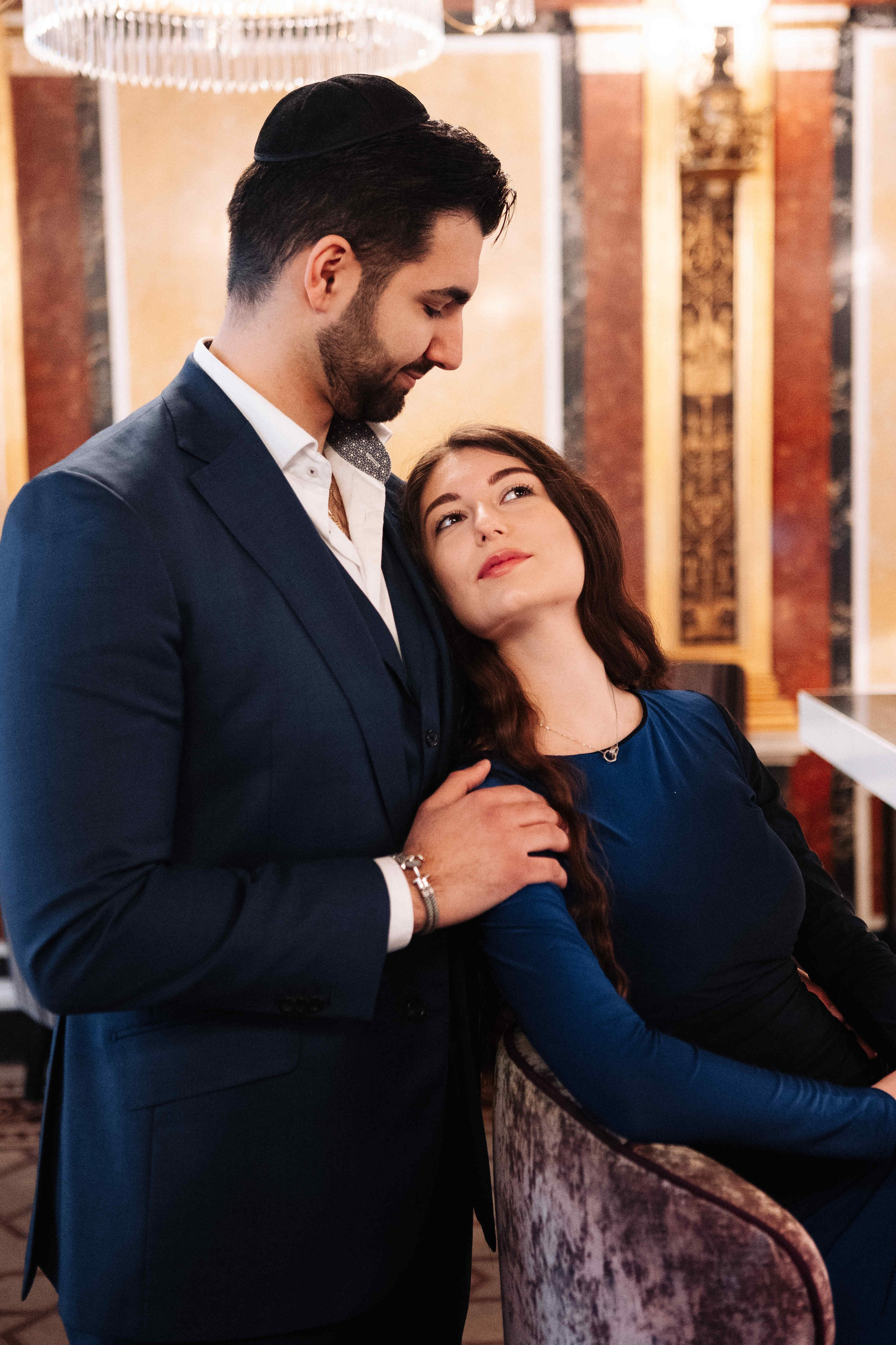 A LOVE STORY IN VIENNA. PHOTOGRAPHER IN ISRAEL