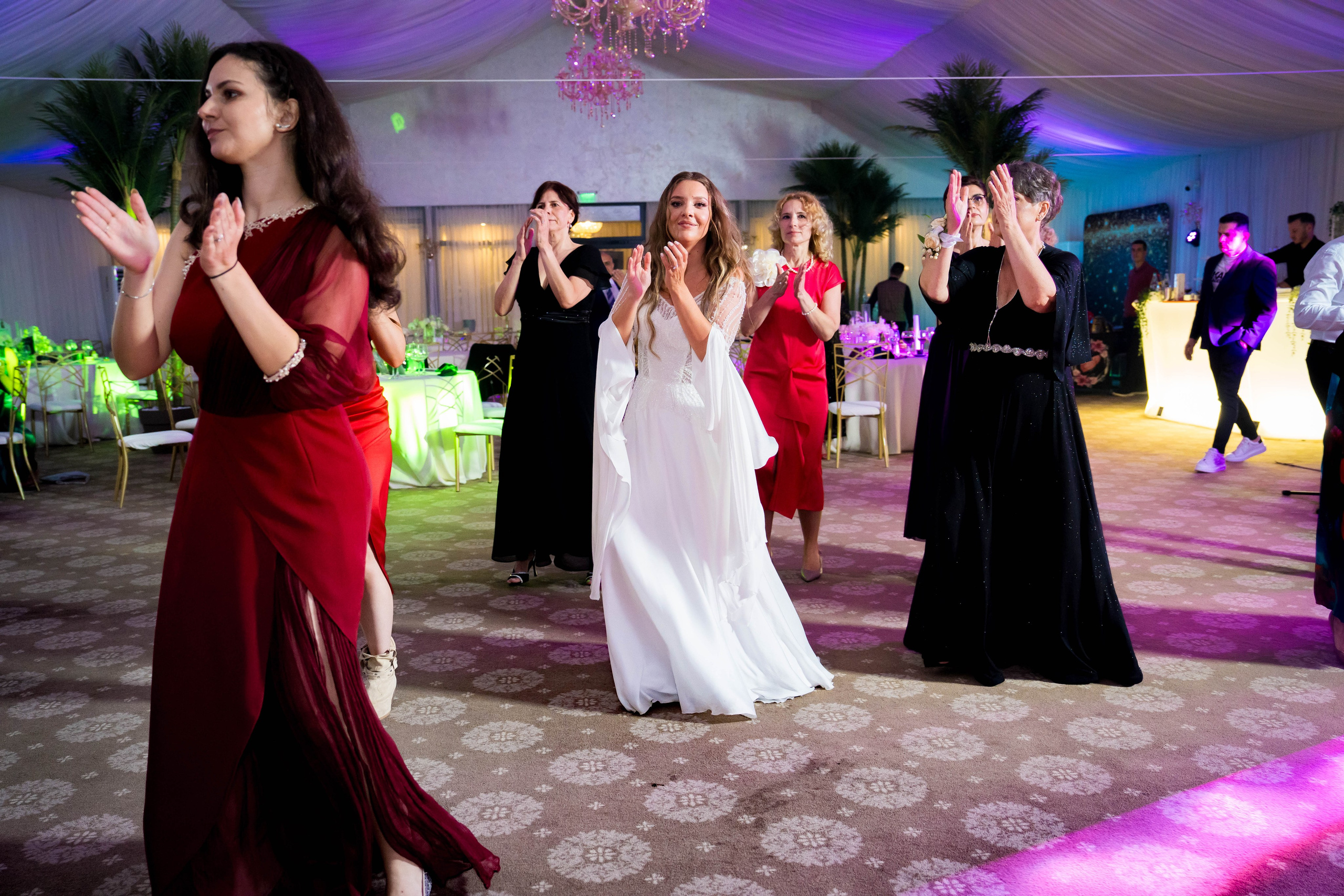 PARTY. Gabriel Florea — Fotograf nuntă București