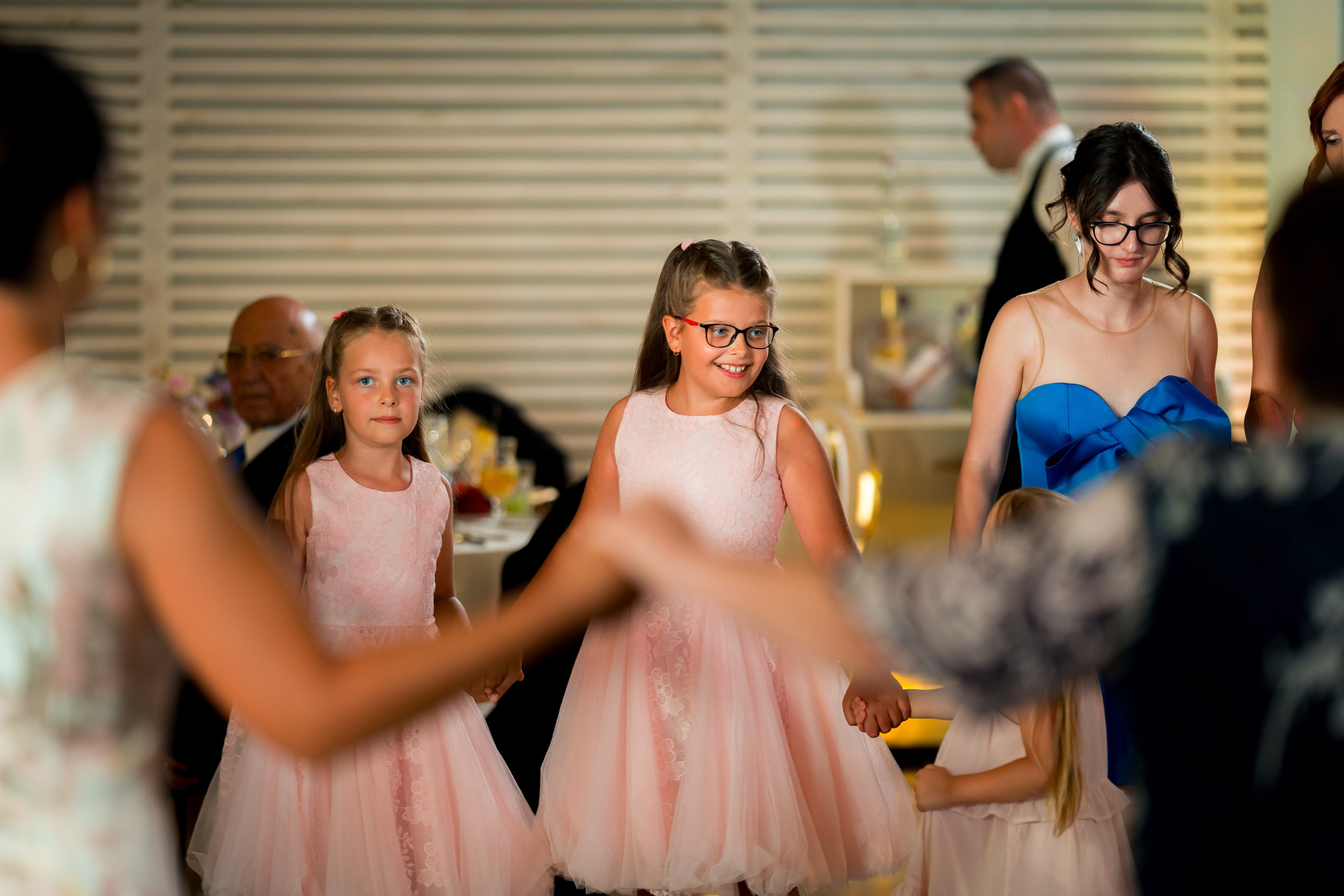 PARTY. Gabriel Florea — Fotograf nuntă București