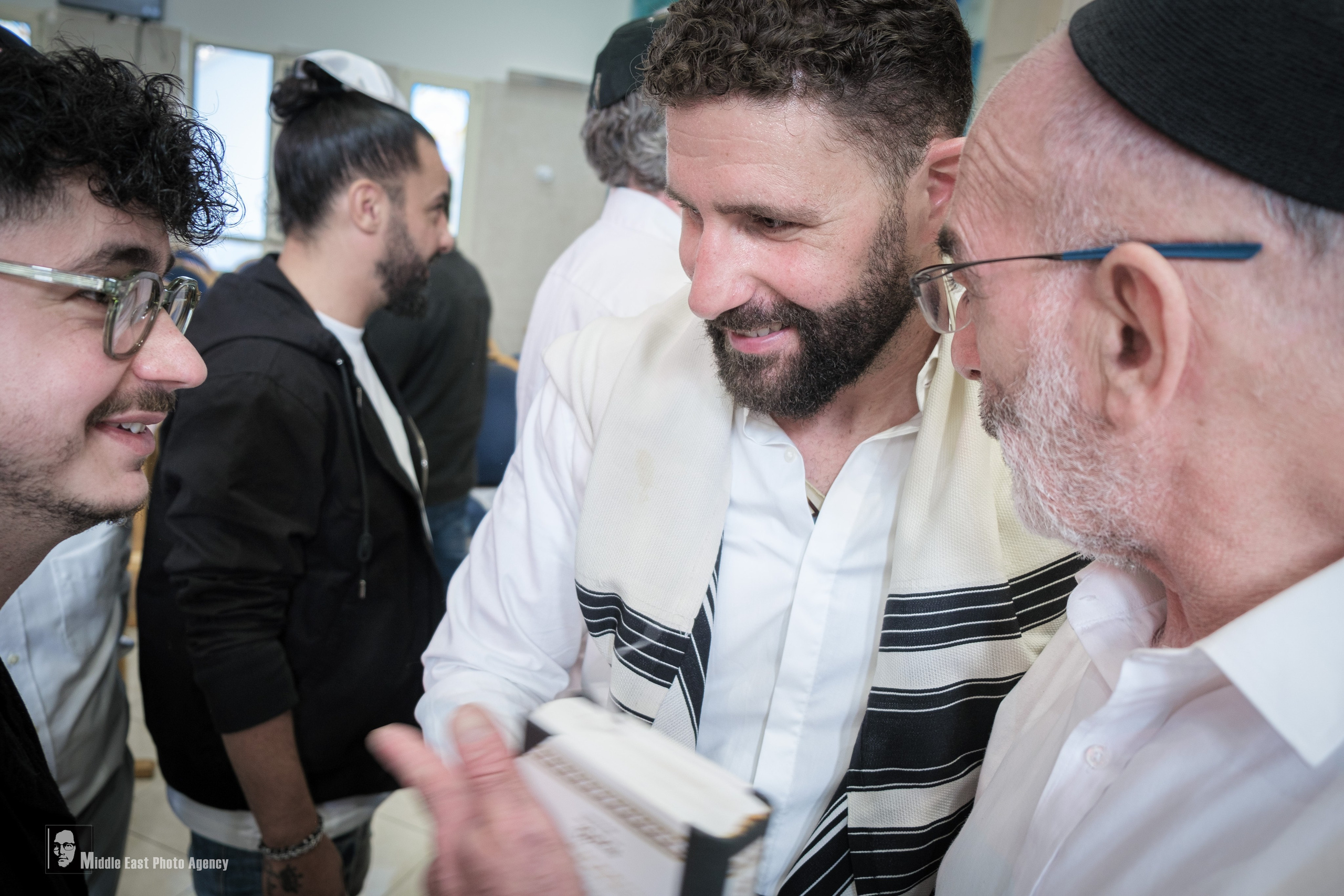 Brit mila Lenny Layb 4.11.24. Middle East Photo Agency — Photography & Event Magnets — סוכנות צילום והדפסת מגנטים לאירועים