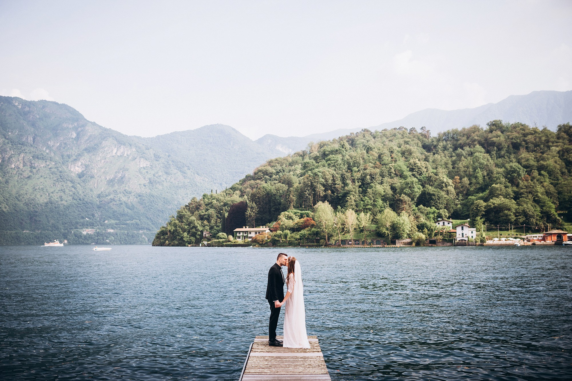 Разван та Олександра. Весільний фотограф та відеограф в Києві