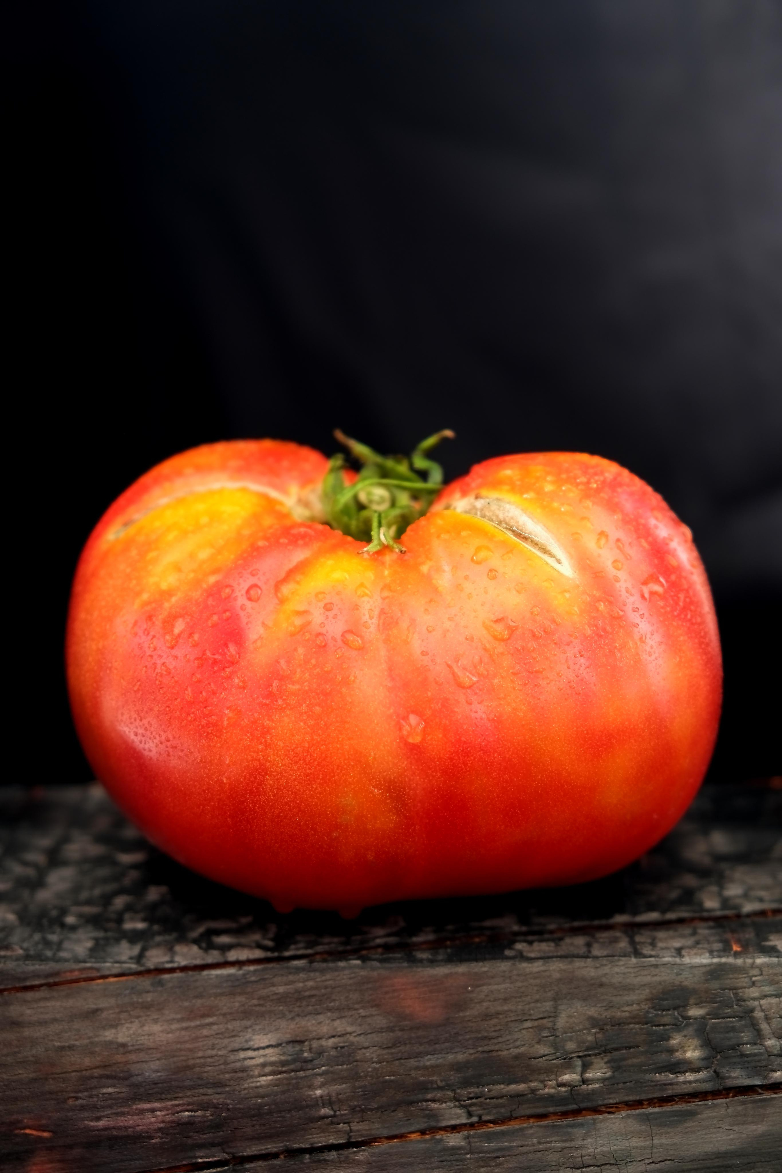 red tomato