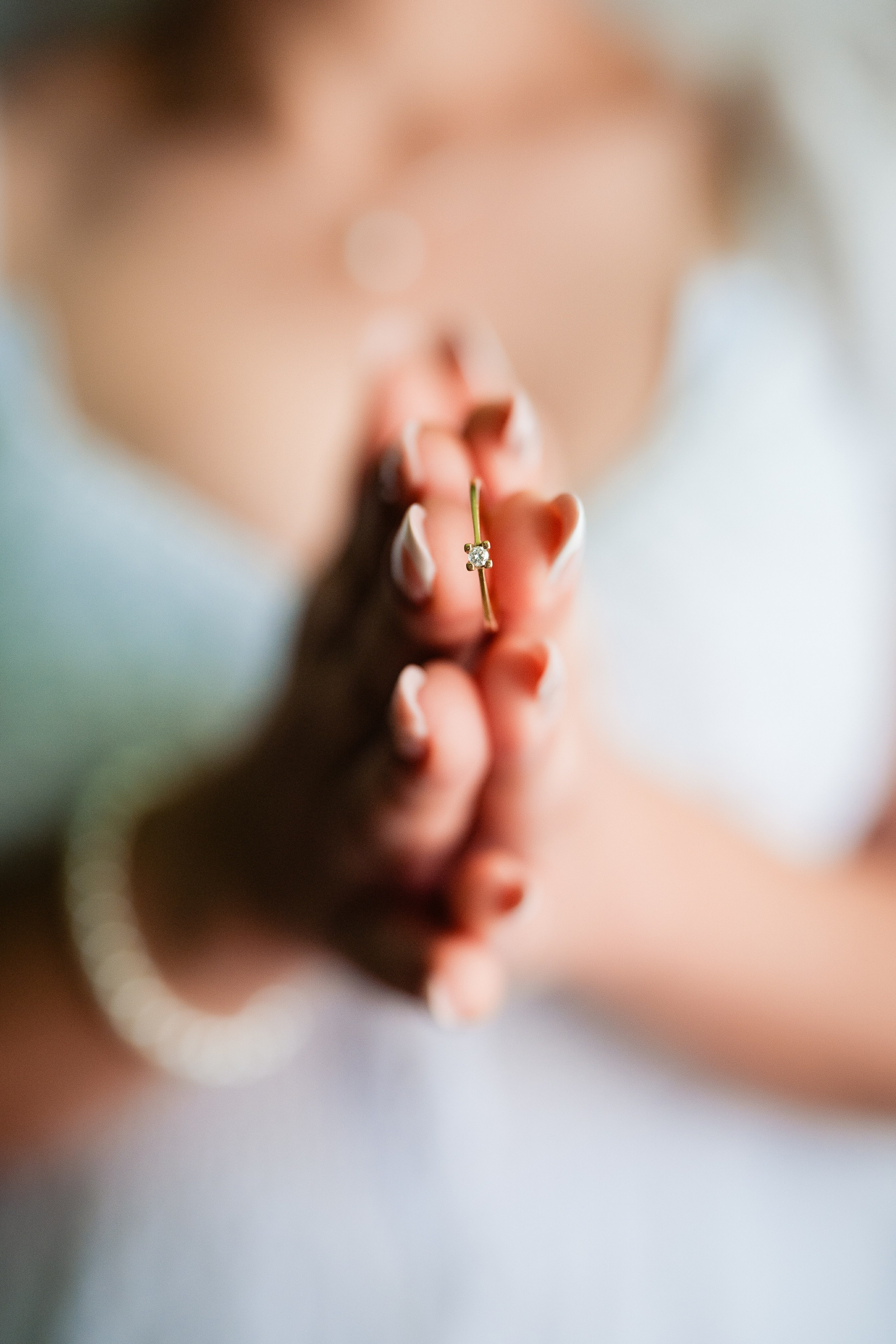 Inelul de logodna al miresei 