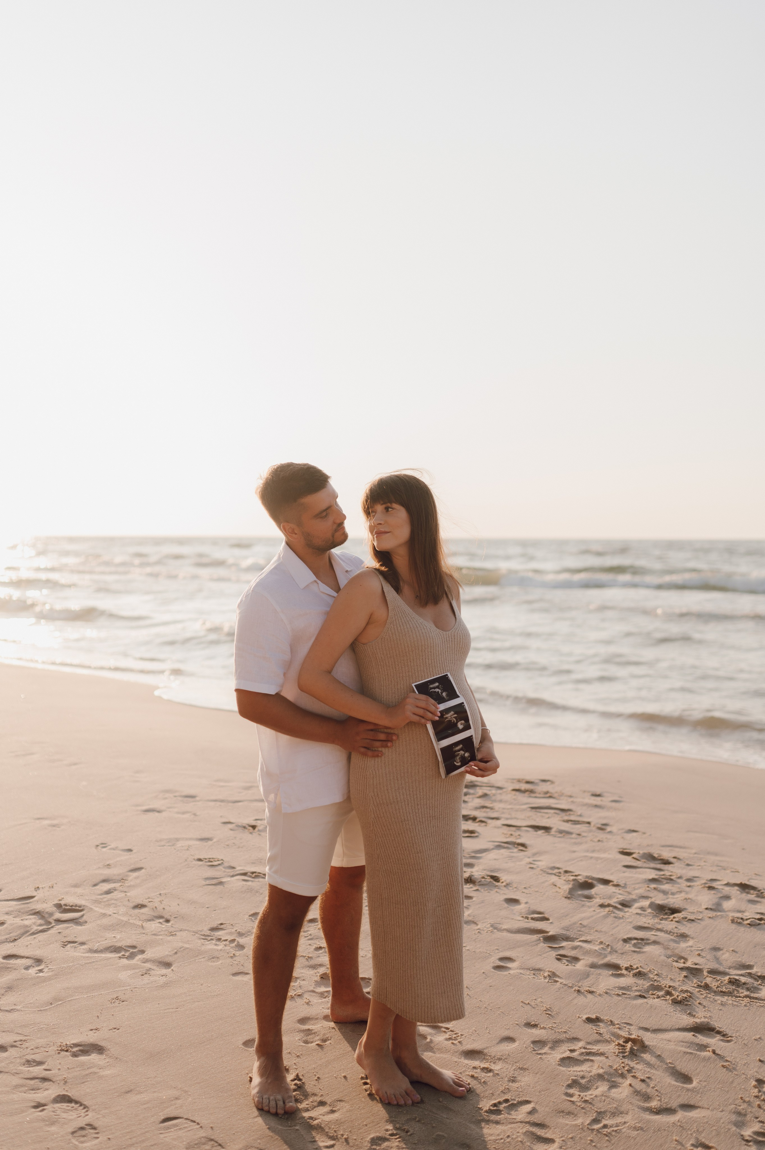 Sesje Ciążowe – Fotografia Ciążowa Poznań | Oliwia Makara. Ślubny fotograf Poznań | Oliwia Makara