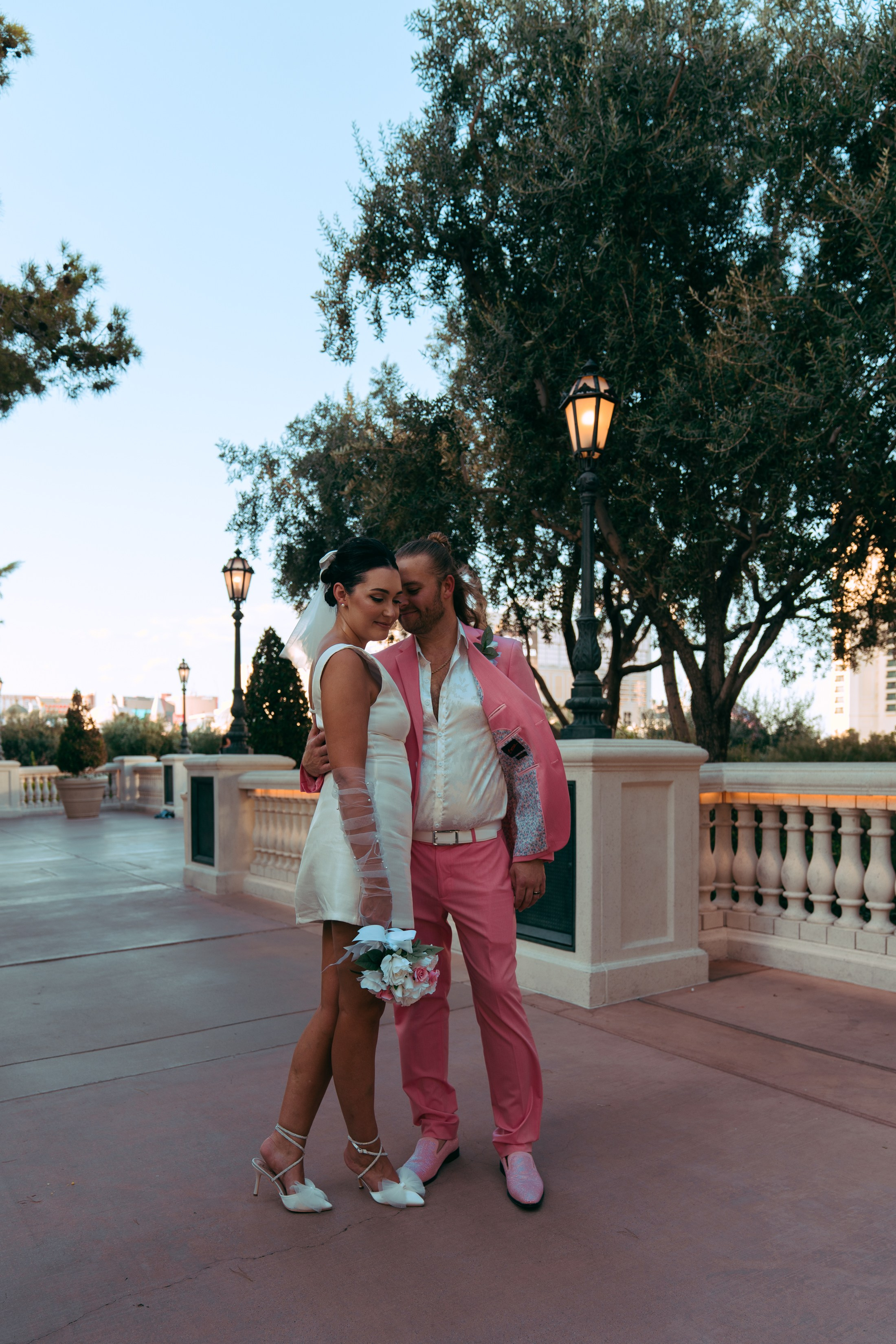 Joey&Afton. Wedding & elopement photographer Viktoriya Kravtsov. Las Vegas