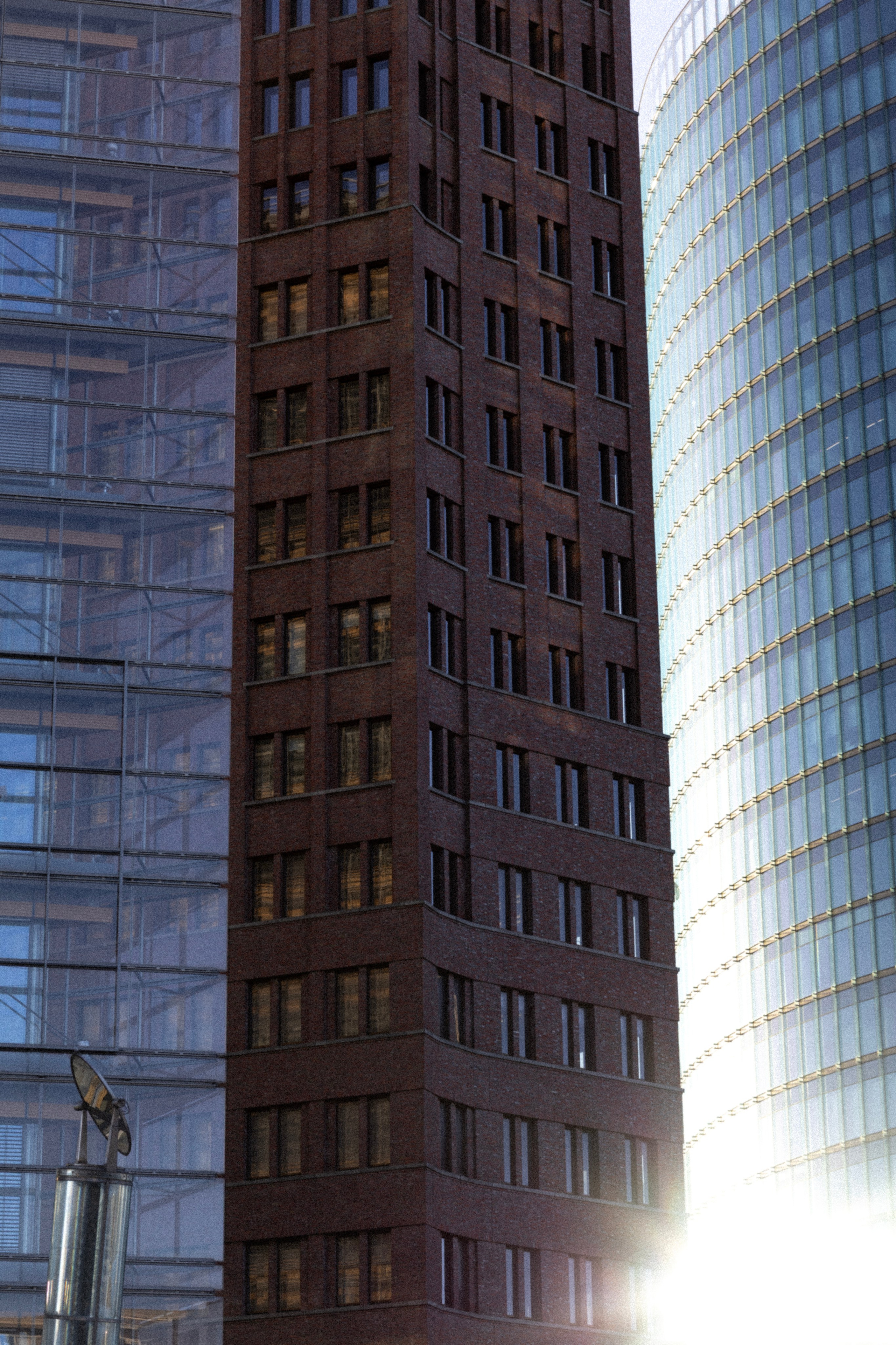 Berliner Mischung (in Farbe). BNW Around Photography