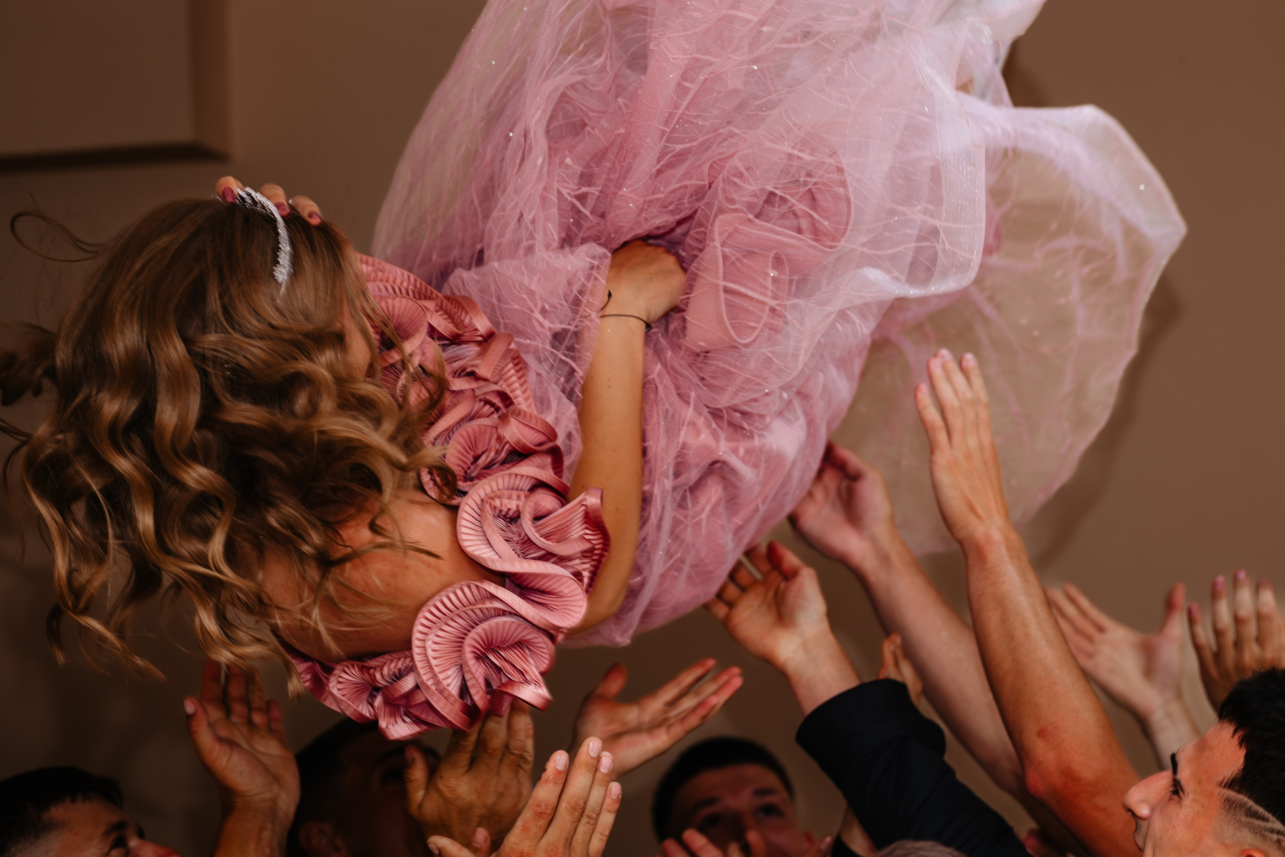 Majorat Petruta. Ionut Brehuescu — Fotograf