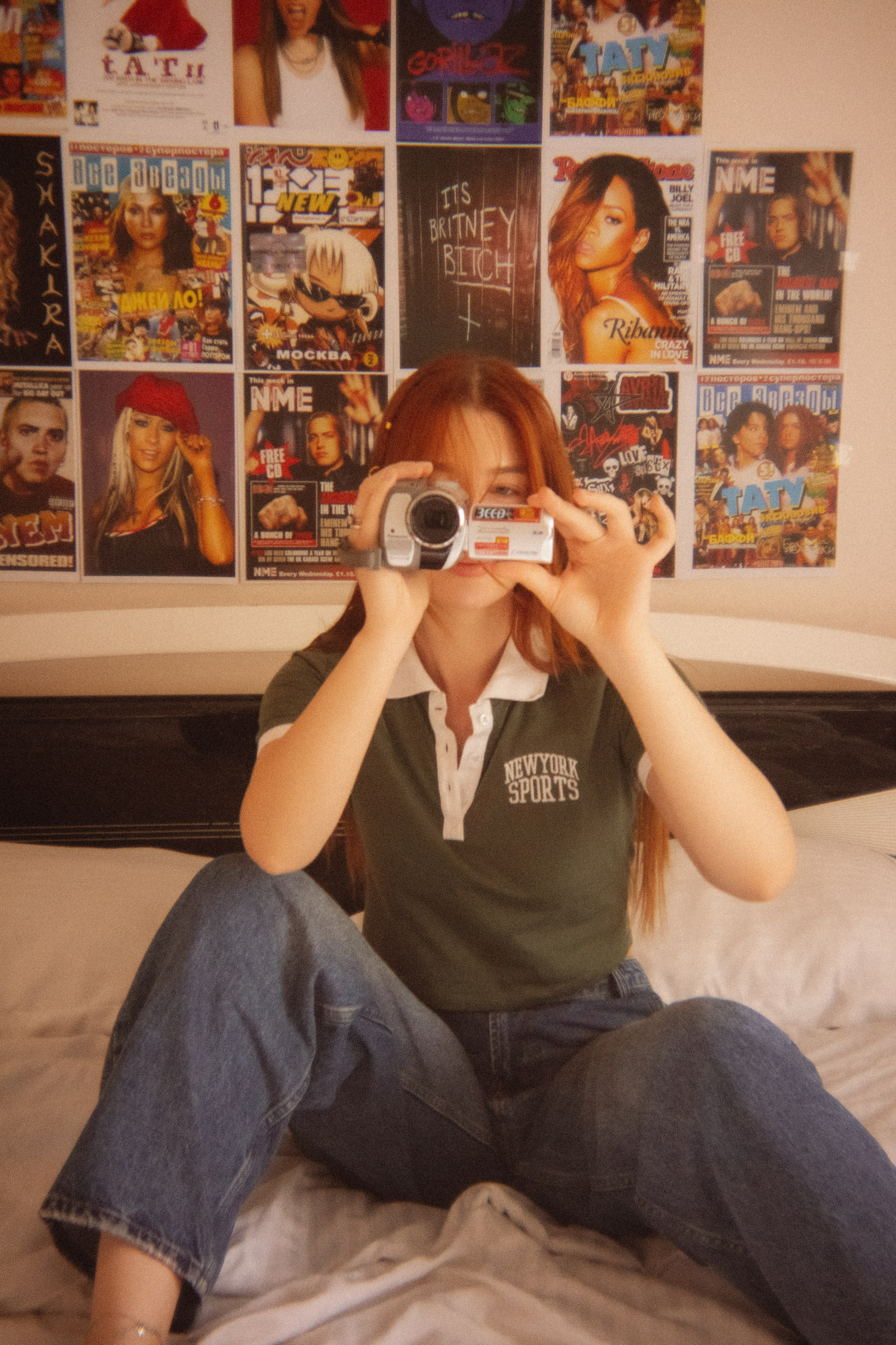 Kate — 2000s Girl Room Vibes. Veronika Basova | Photographer | Cinematic & Magazine | Amman, Jordan