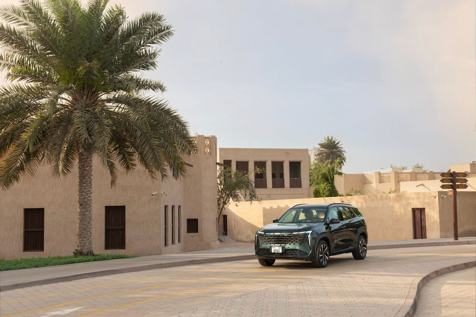 Foto Manipulyasiya Xidməti — Rəqəmsal Retouch və Kreativ Montaj. Bakıda Peşəkar Tədbir, Love Story və Təbiət Fotoqrafı — Elşən Baba