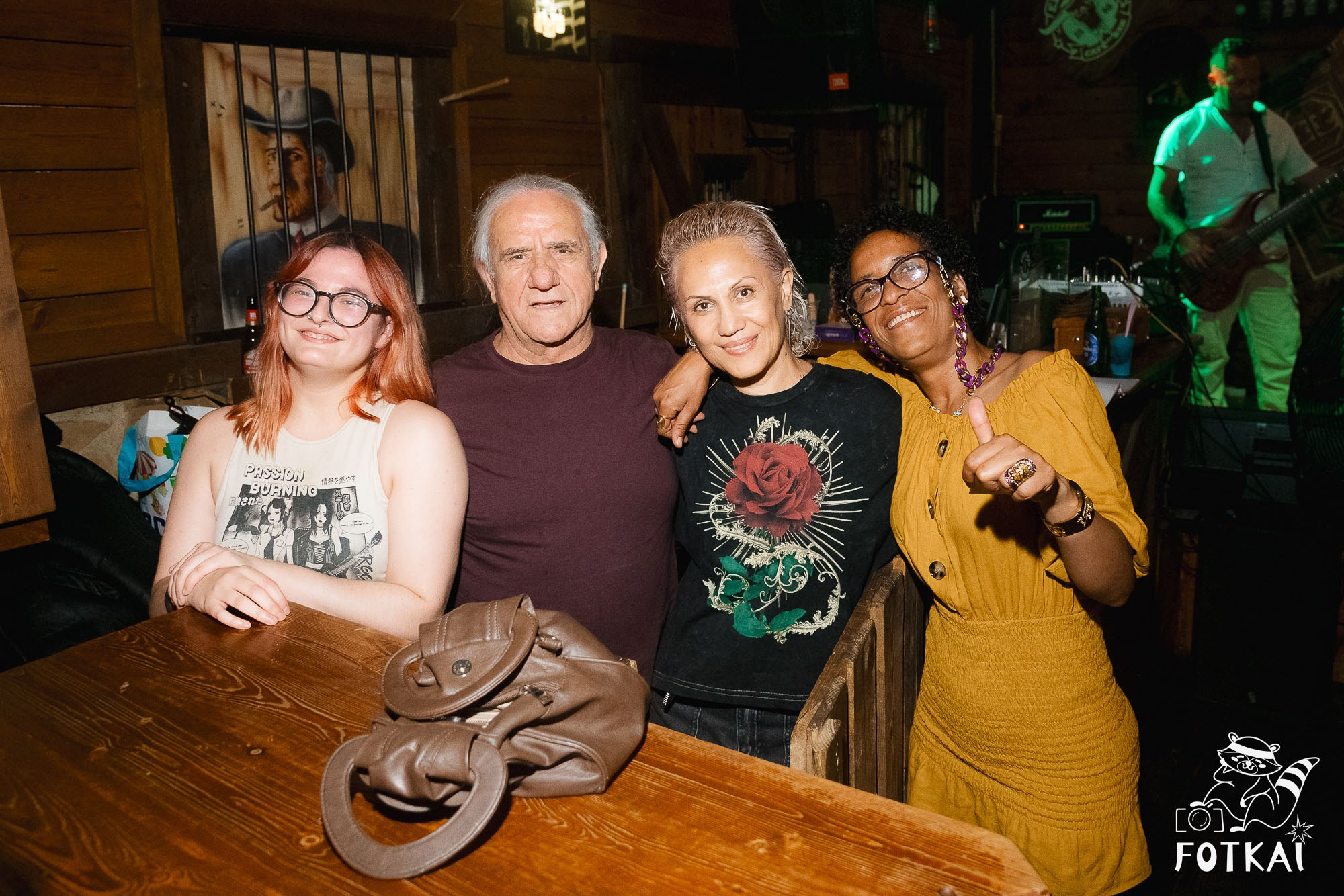 Dirty Picks — Concert Photos at El Paso Bar, Torrevieja, 2026 | FOTKAI