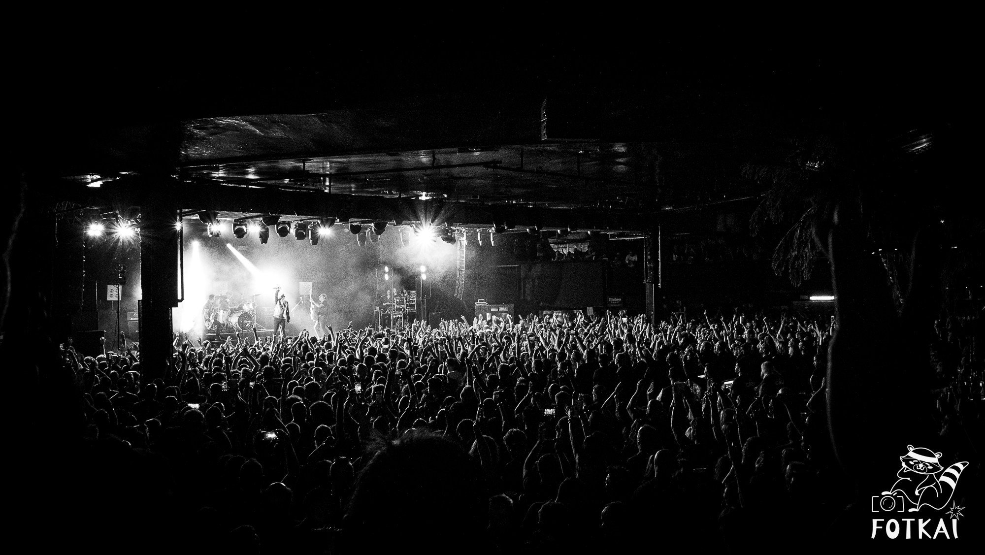 El Drogas — Concert Photos at Sala La Riviera, Madrid, Spain 2026 | FOTKAI