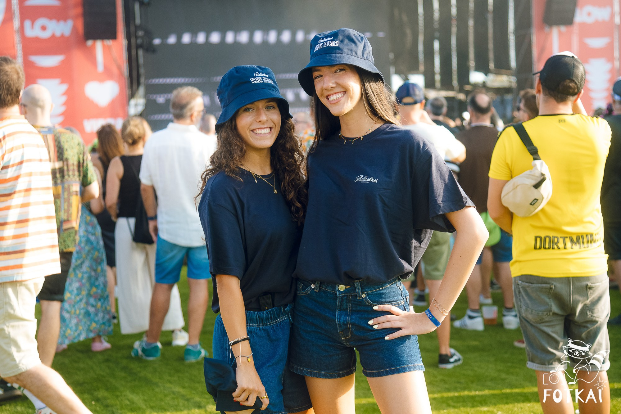 Low Festival 2026 — Full Concert Photo Report from the Opening Night in Torrevieja | FOTKAI