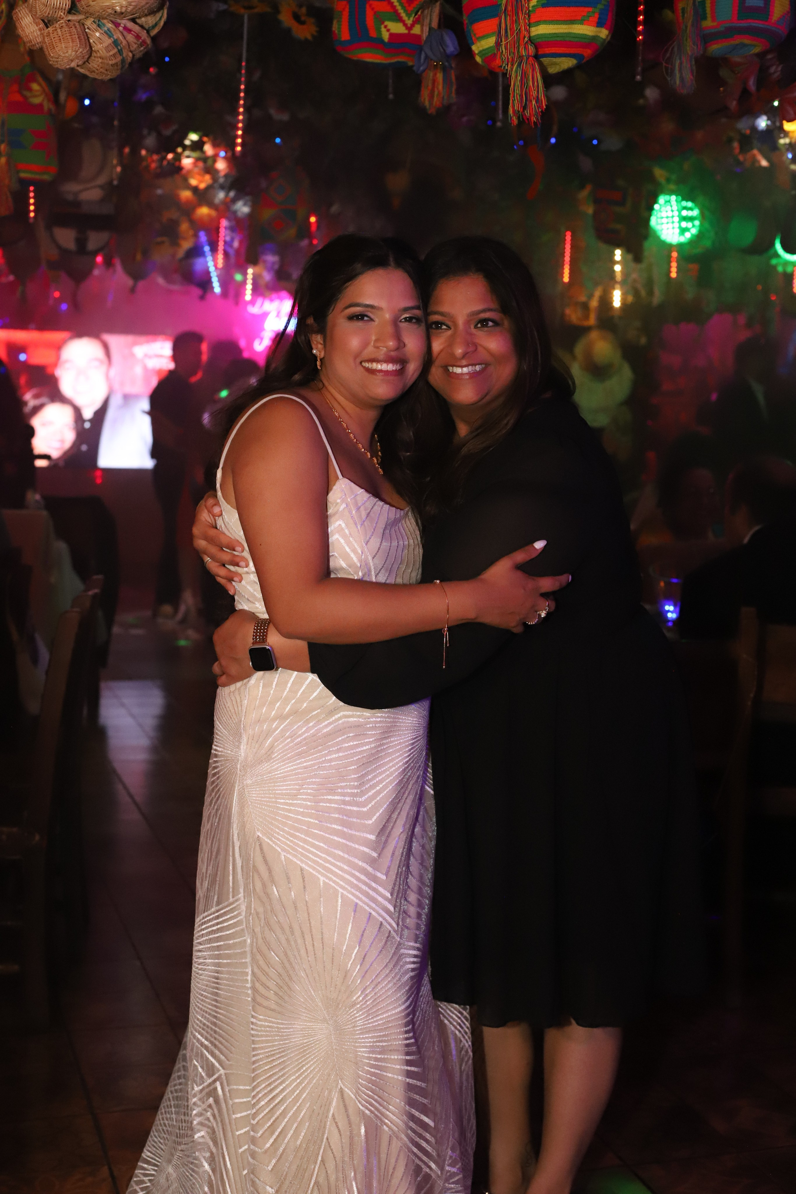 Jany and Ricardo. VALERIIA VIUNOVA individual shooting\love story\event\brand