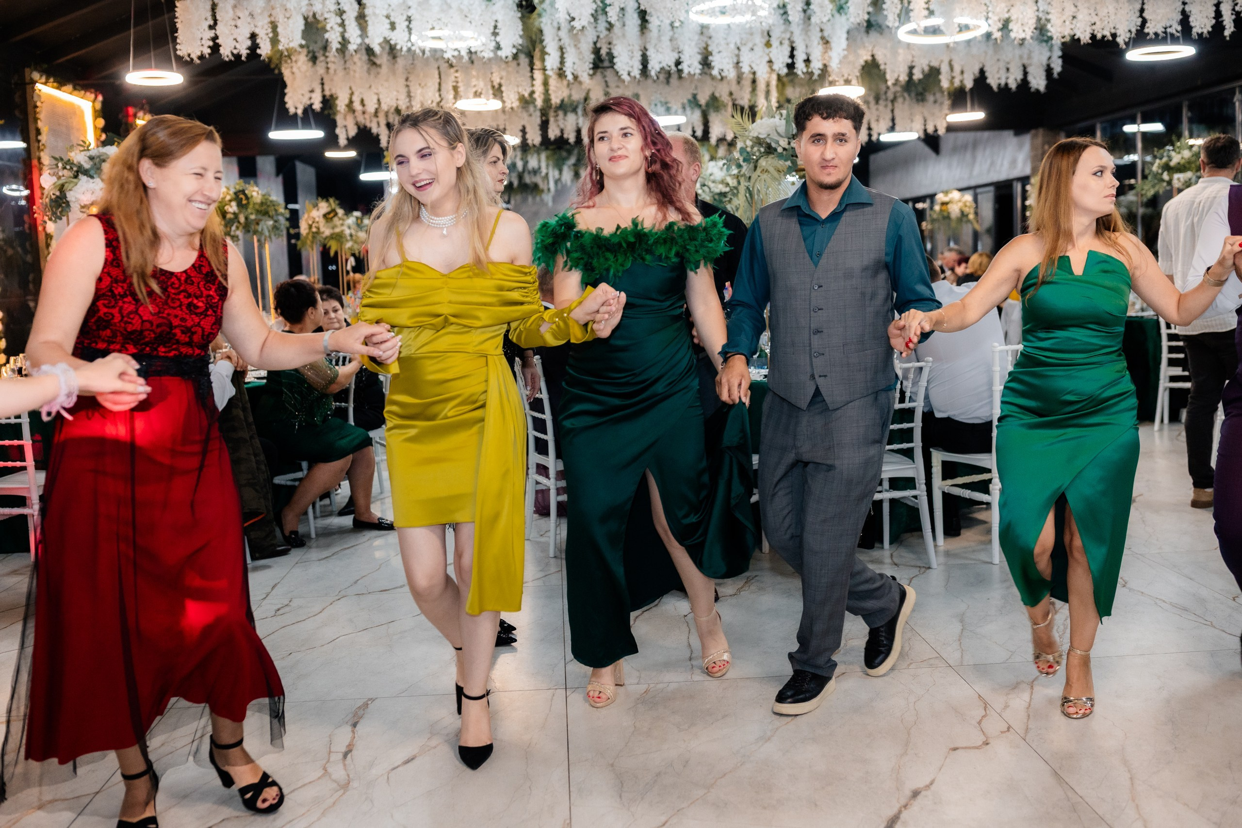 * fotograf stare civilă Siret* fotograf Bucovina* fotograf nuntă Suceava* fotograf Iași Botoșani* stare civilă tradițională* ie românească nuntă* AlinoFotoStudio* fotograf Andrei și Andreea- Alin Chirilă fotograf – stare civilă Siret, Suceava, Andrei și Andreea în ie tradițională, poveste spusă prin fotografiefotograf stare civilă Siret Suceava Alin Chirilă – miri îmbrăcați în costum tradițional bucovineanAlin Chirilă fotograf nuntă Siret Suceava – stare civilă autentică în Bucovina, emoții realefotograf Siret Suceava Alin Chirilă – Andrei și Andreea la starea civilă în ie tradiționalăstare civilă Siret fotograf Alin Chirilă – cadre naturale cu miri în costum popular din Bucovinafotograf nuntă Siret Suceava Alin Chirilă – povestitor prin fotografie, moment emoționant la starea civilăAlin Chirilă fotograf stare civilă Siret – iubire autentică surprinsă în stil documentarfotograf Bucovina Siret Alin Chirilă – stare civilă în ie tradițională, cadre pline de emoțieAlin Chirilă fotograf Suceava – Andrei și Andreea spun DA la starea civilă în Siretfotograf stare civilă Suceava Siret Alin Chirilă – poveste de iubire în stil tradițional românesc - Alin Chirilă fotograf profesionist, AlinoFotoStudio, fotograf evenimente Siret, Suceava County, Iași, Bacău County, Botoșani, Neamț County, fotograf nunți, botezuri, cununii civile, portrete și momente autentice surprinse elegant.- Alin Chirilă surprinde momente elegante de nuntă și evenimente speciale prin AlinoFotoStudio, fotograf disponibil în Siret, Suceava County, Iași, Bacău County, Botoșani și Neamț County, specializat în nunți, botezuri și cununii civile. - Alin Chirilă fotograf profesionist, AlinoFotoStudio, fotograf nuntă și evenimente în Siret, Suceava, Iași, Bacău, Botoșani și Piatra Neamț, fotograf nunți, botezuri, cununie civilă, ședințe foto, trash the dress, logodnă, familie, portrete și fotografii autentice. - AlinoFotoStudio by Alin Chirilă, fotograf evenimente premium în Suceava County, Iași County, Bacău County, Botoșani County și Neamț County, fotograf de familie, fotograf ceremonii religioase, petreceri și momente emoționante. - Alin Chirilă fotograf, povestitor prin fotografie, servicii foto profesionale pentru mireasă, mire, pregătiri nuntă, biserică, restaurant, valsul mirilor, tradiții românești și amintiri de neuitat în Moldova.