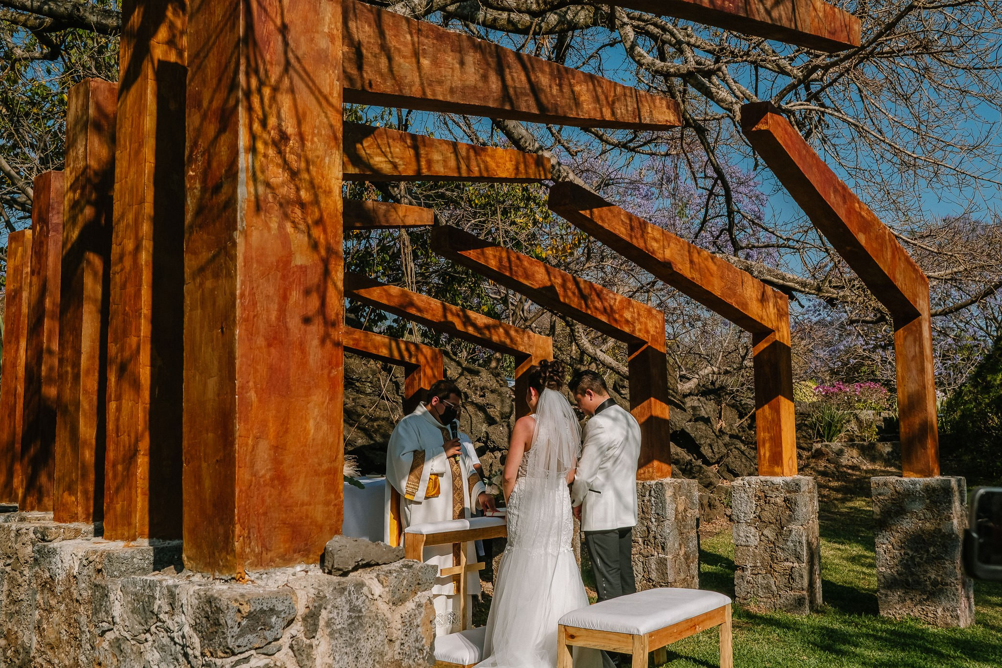 Yenisel & Raul / Tepoztlan. Wedding and family photographer in Mexico City