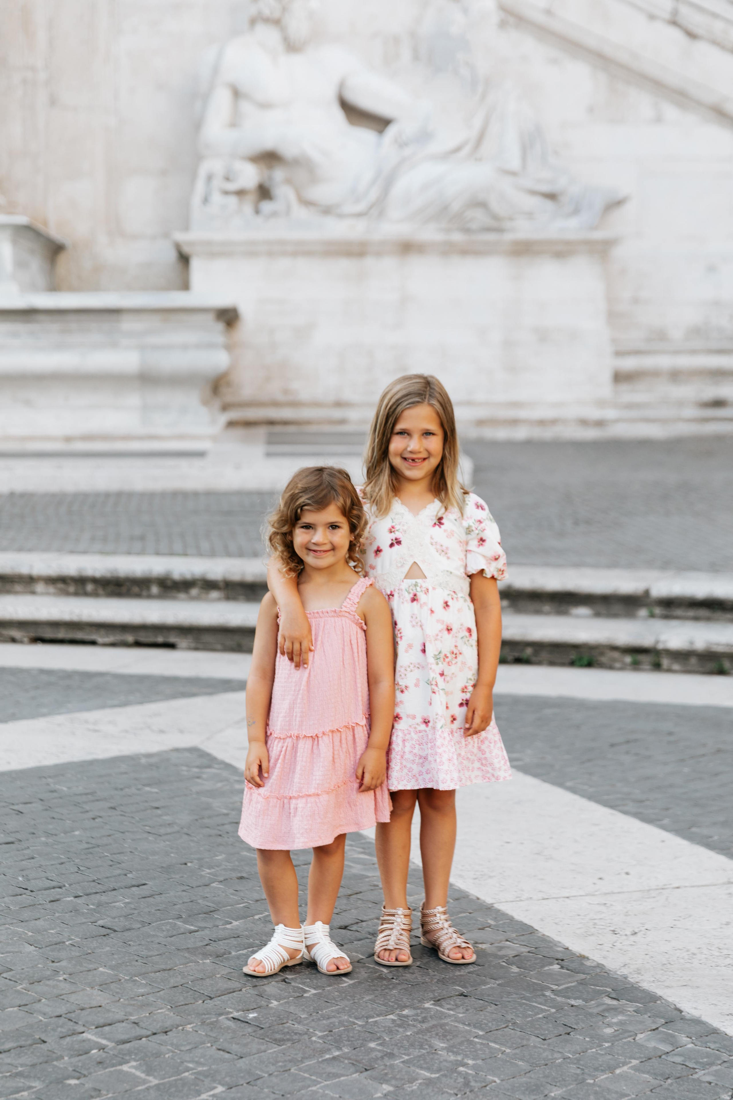 Family photoshoot in Rome. Photographer in Rome