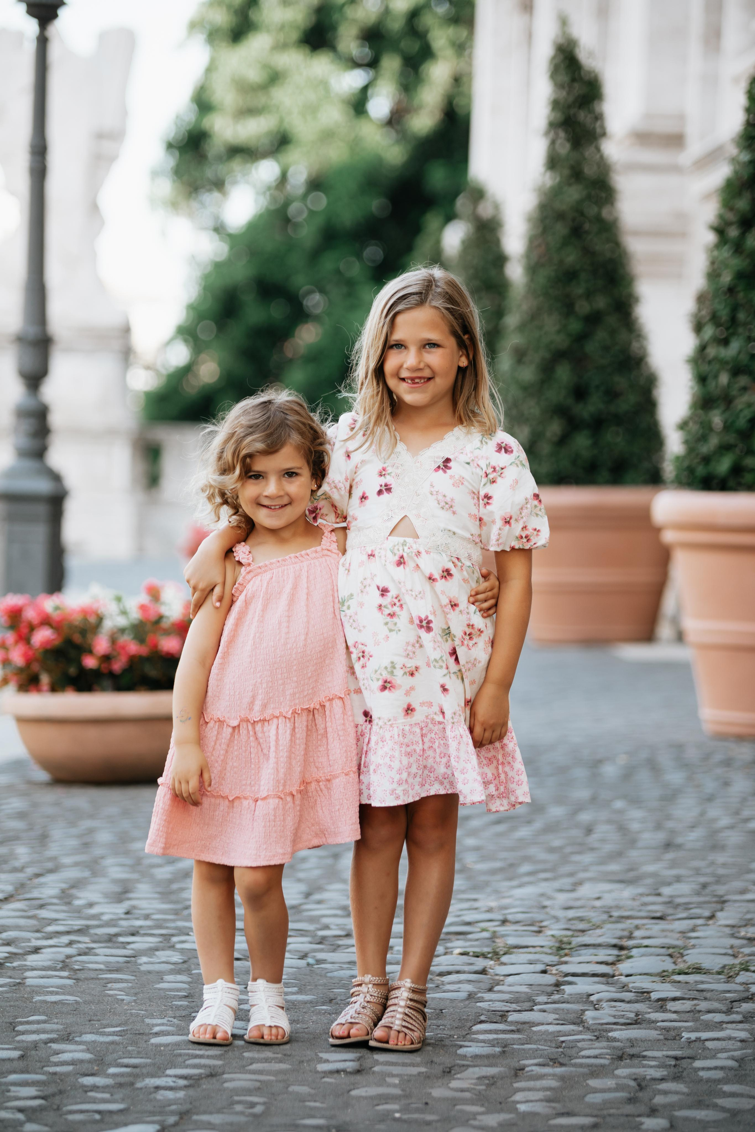 Family photoshoot in Rome. Photographer in Rome