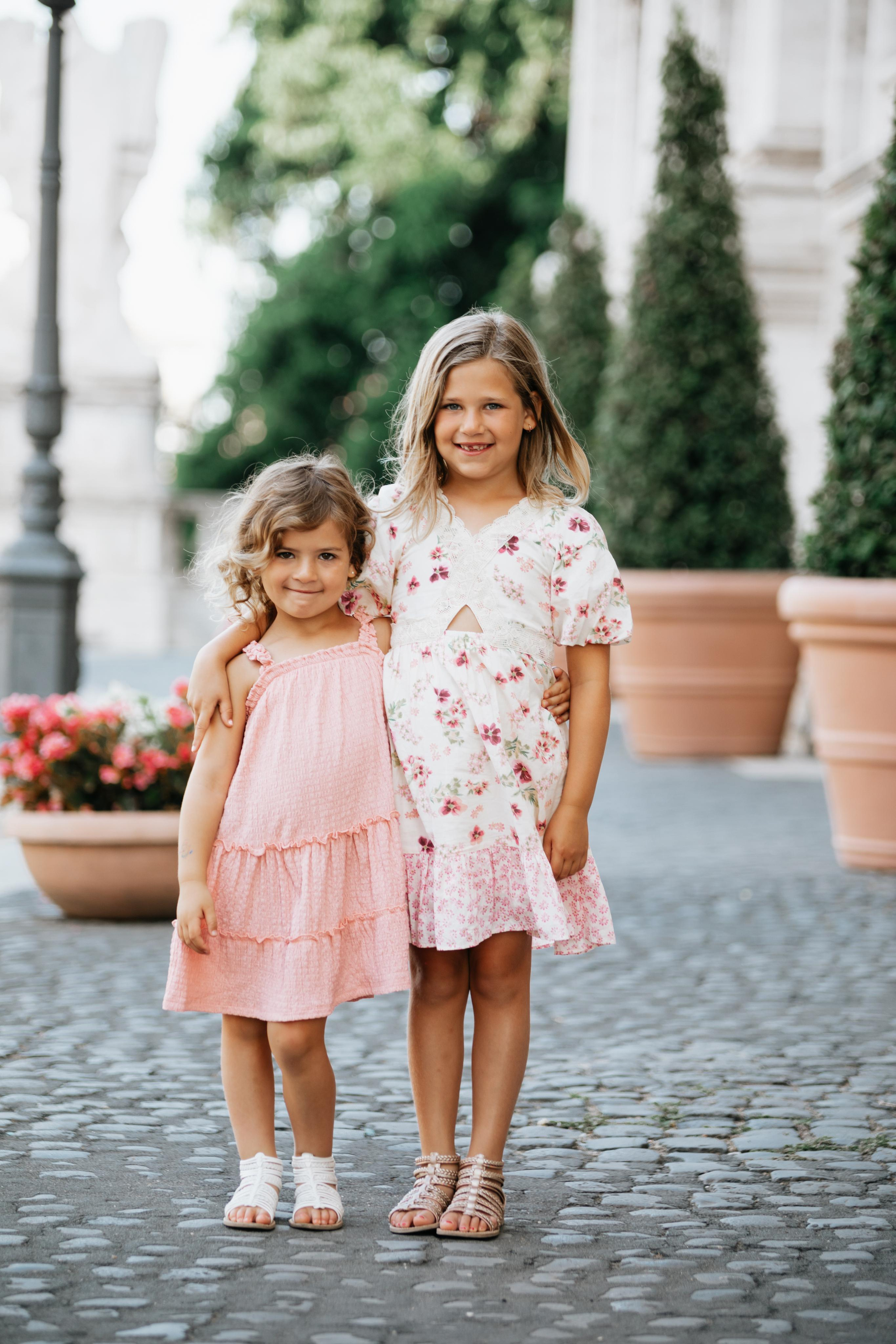 Family photoshoot in Rome. Photographer in Rome