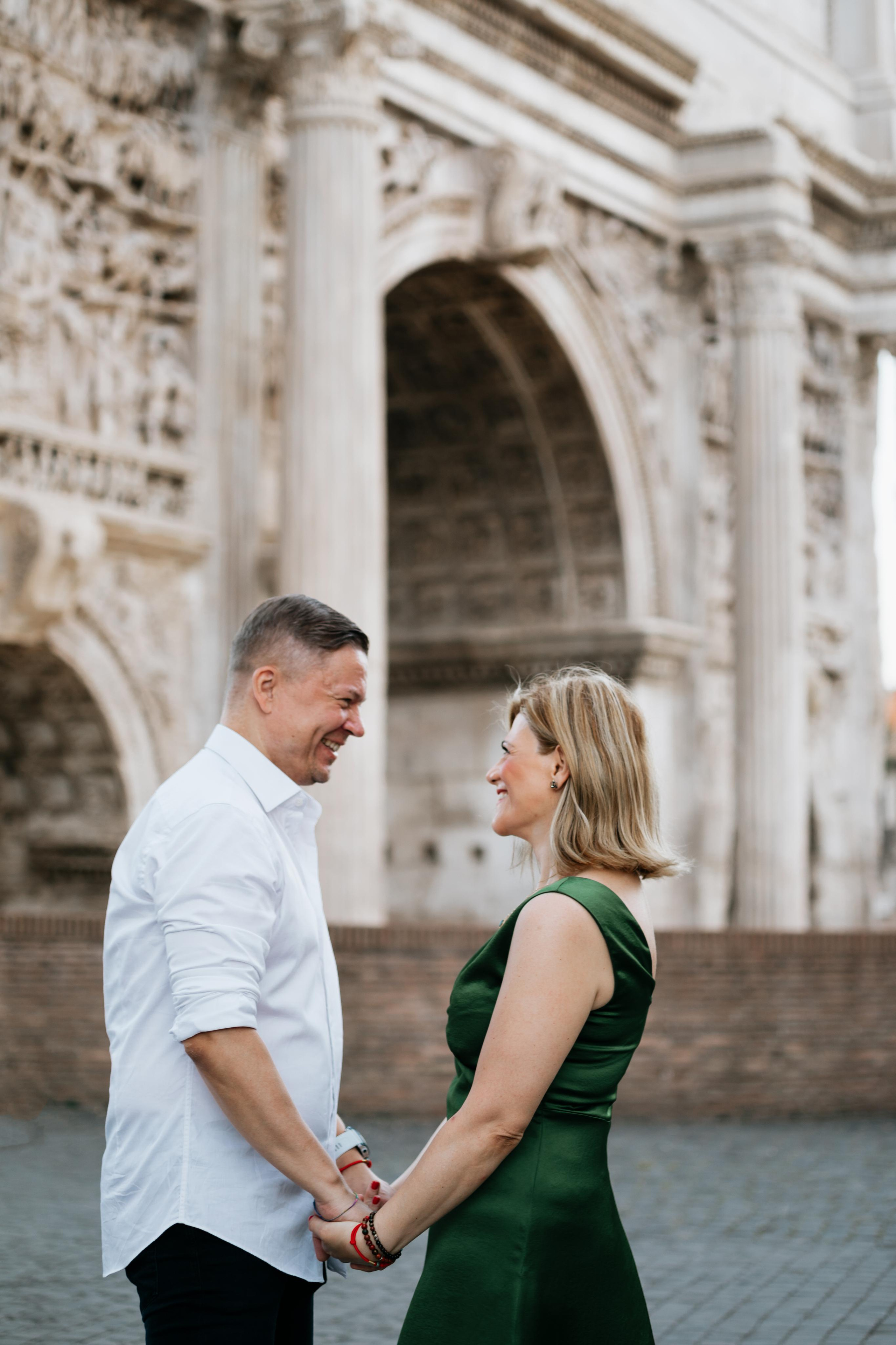 Eleni & Juha. Romantic Photoshoot. Photographer in Rome
