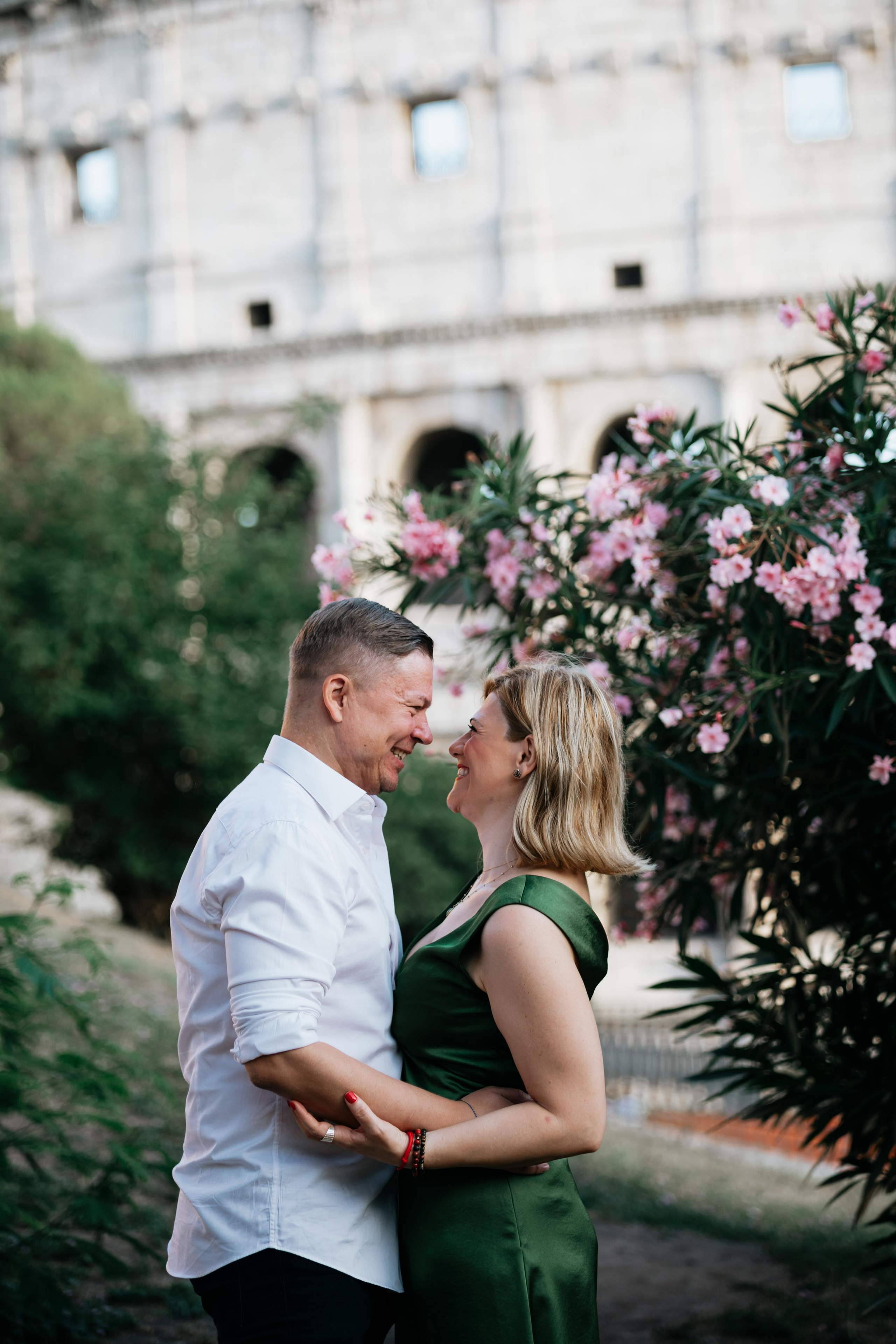 Eleni & Juha. Romantic Photoshoot. Photographer in Rome