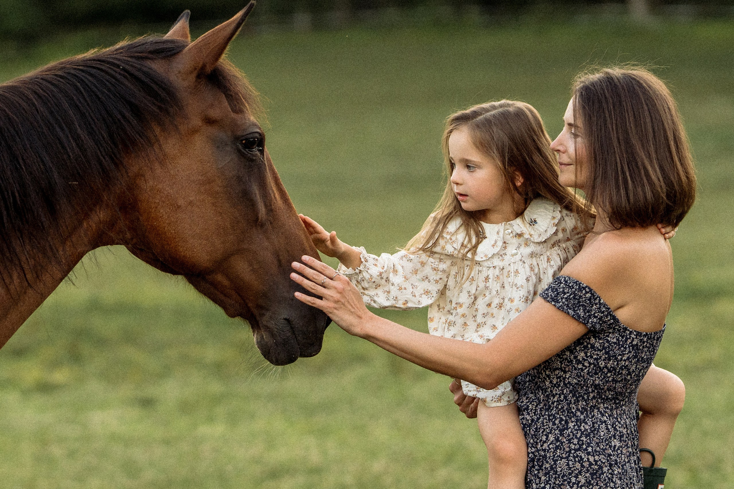 Marina&Teya. Horses. Alisa Tant — Family and newborn photographer Bucks County, Montgomery county, Philadelphia, NJ