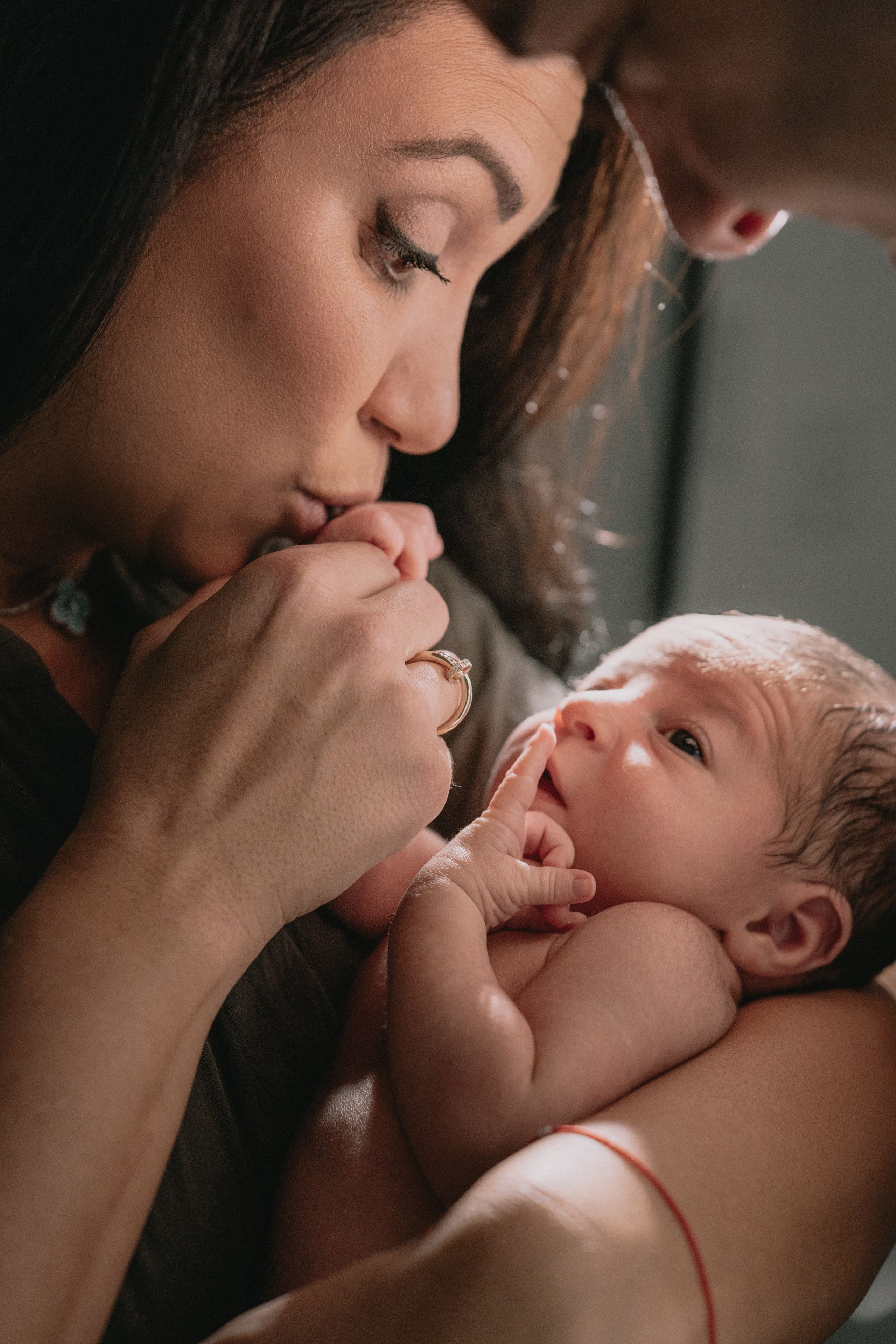 Newborn & Dad Photography – Capturing Precious Father-Baby Bonding. Alisa Tant — Family and newborn photographer Bucks County, Montgomery county, Philadelphia, NJ