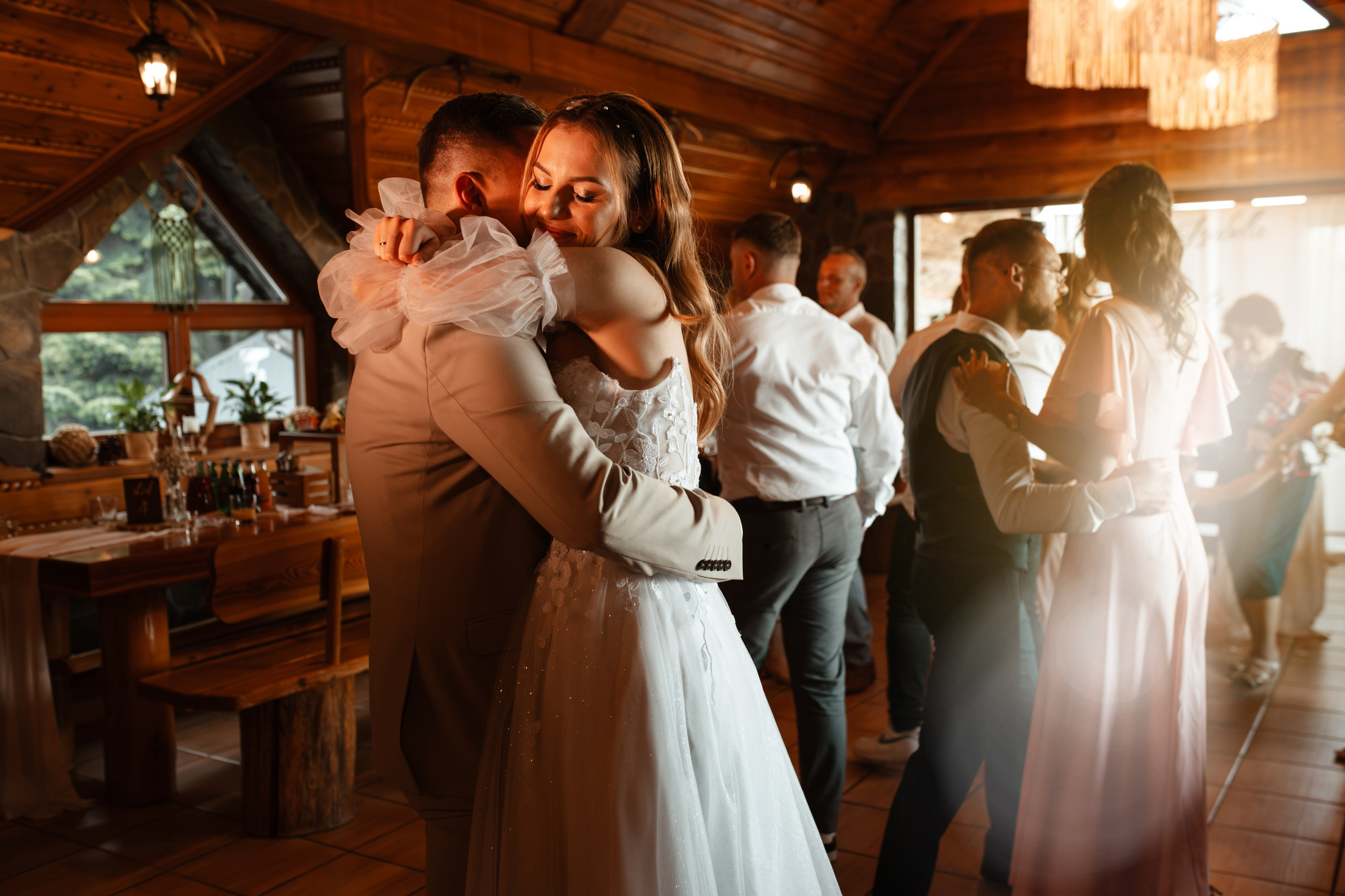 Ślub Izy&Kamila. Fotograf Brzesko – fotografia biznesowa, ciążowa, kobieca i reportaże, Beata Buziak