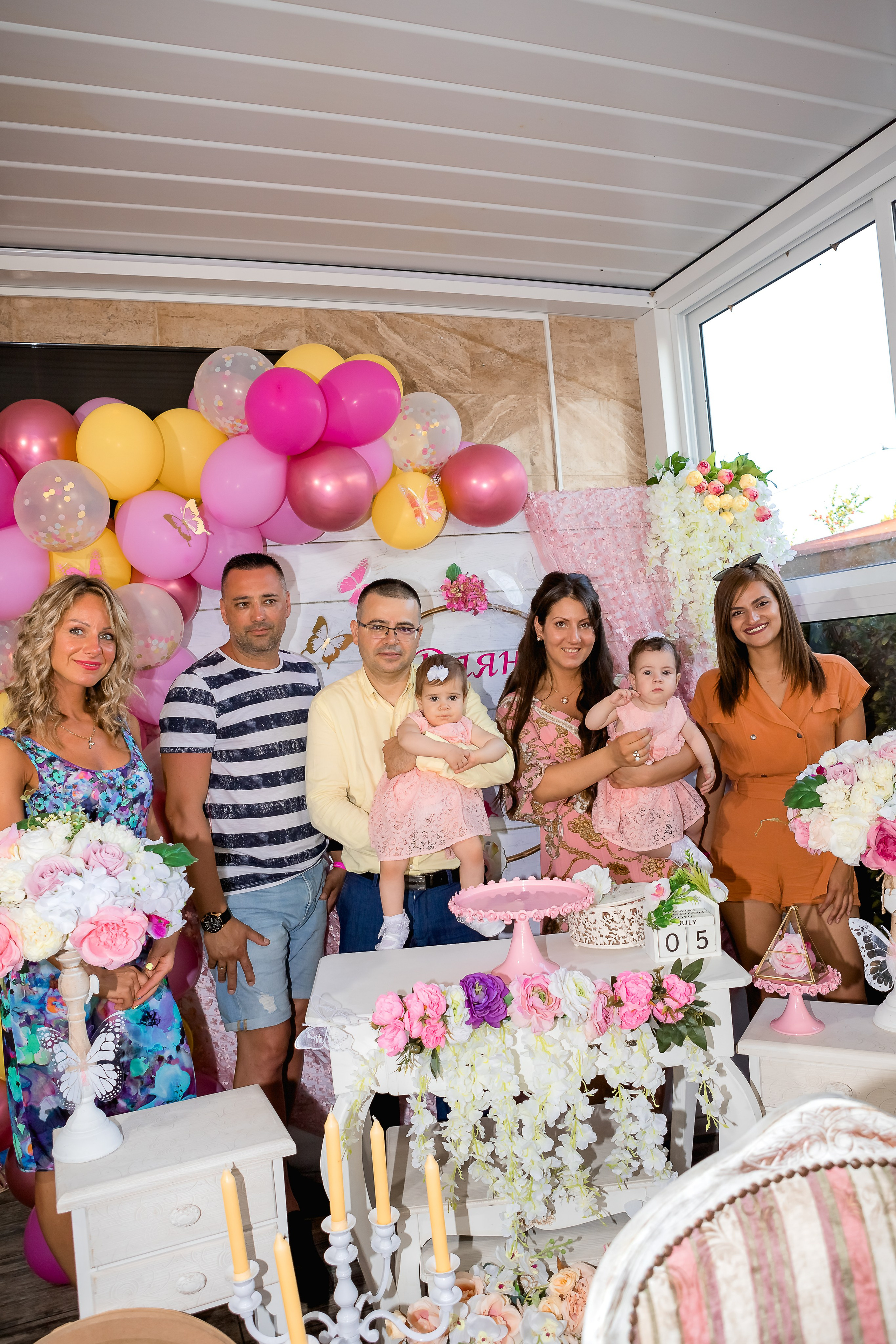 Чрстит Първи Рожден Ден. Фотограф Ирина Йотова