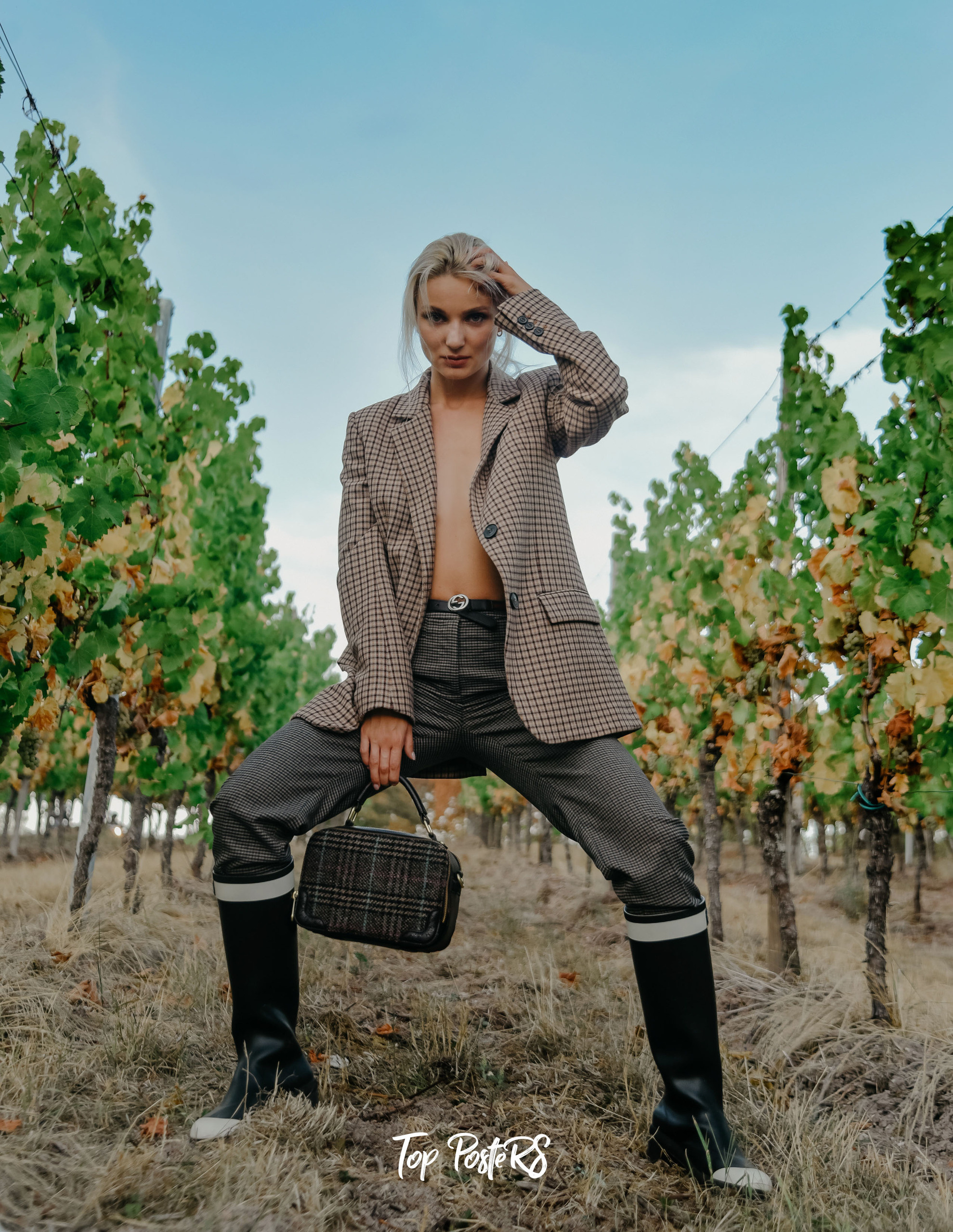 TOP POSTERS. Photographer in Luxembourg Tanita