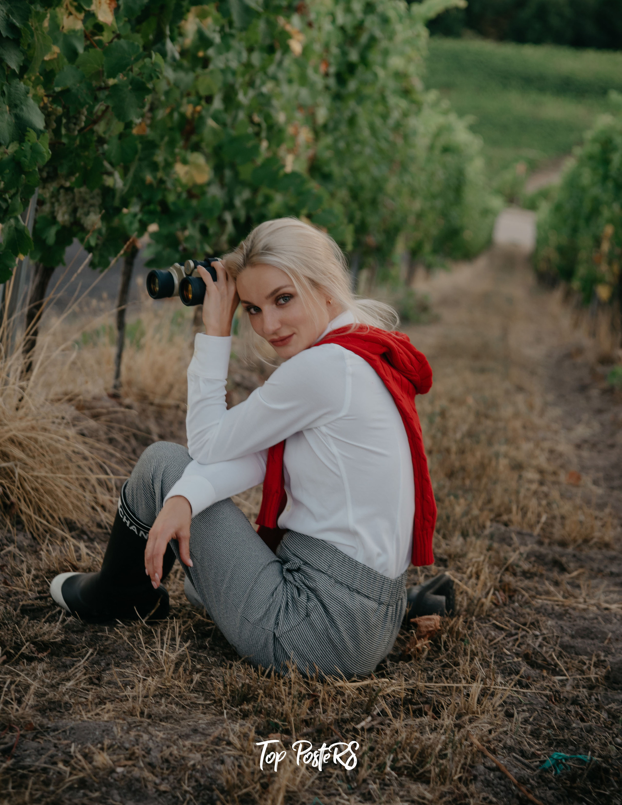 TOP POSTERS. Photographer in Luxembourg Tanita