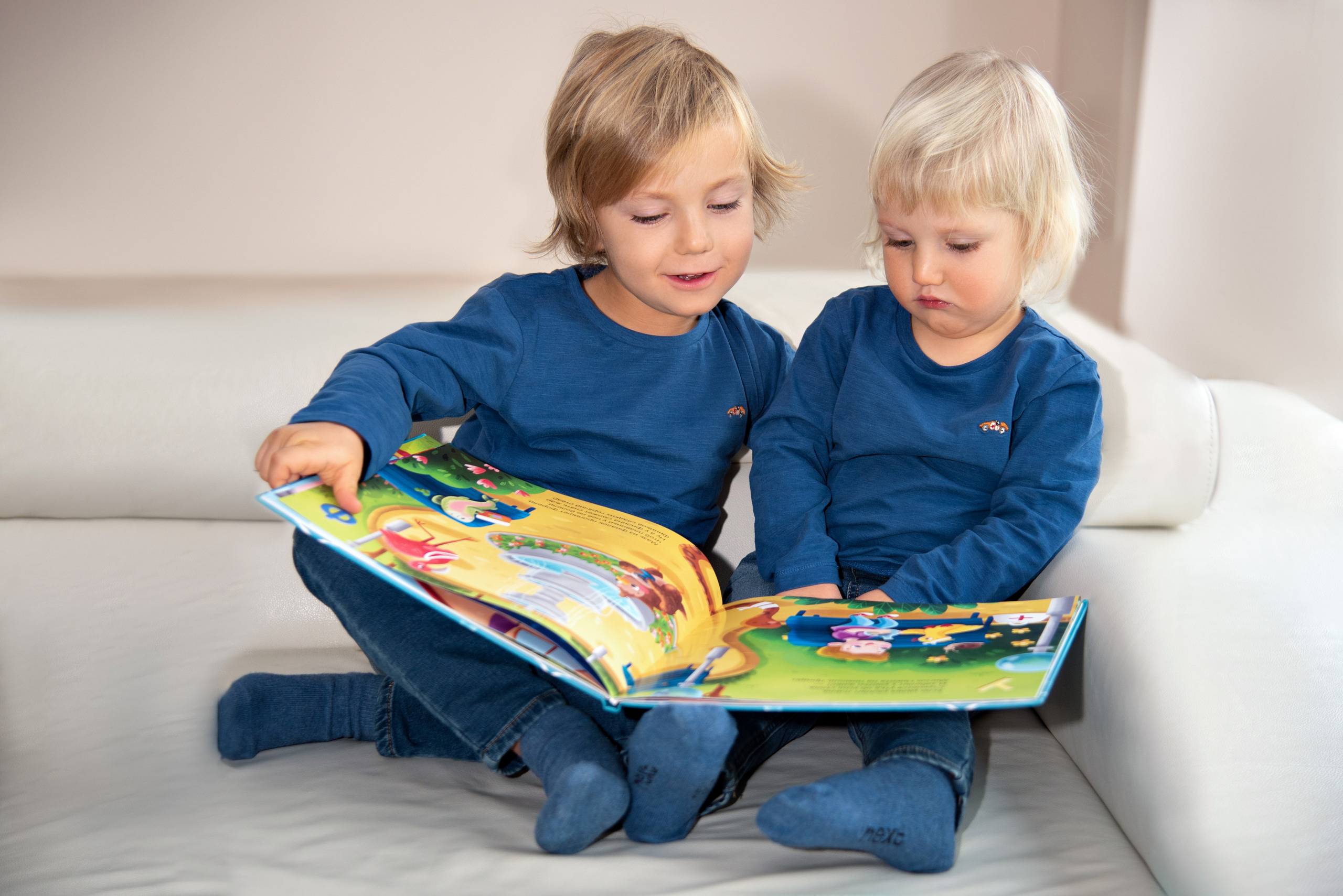 Content for Book store. Photographer in Luxembourg Tanita