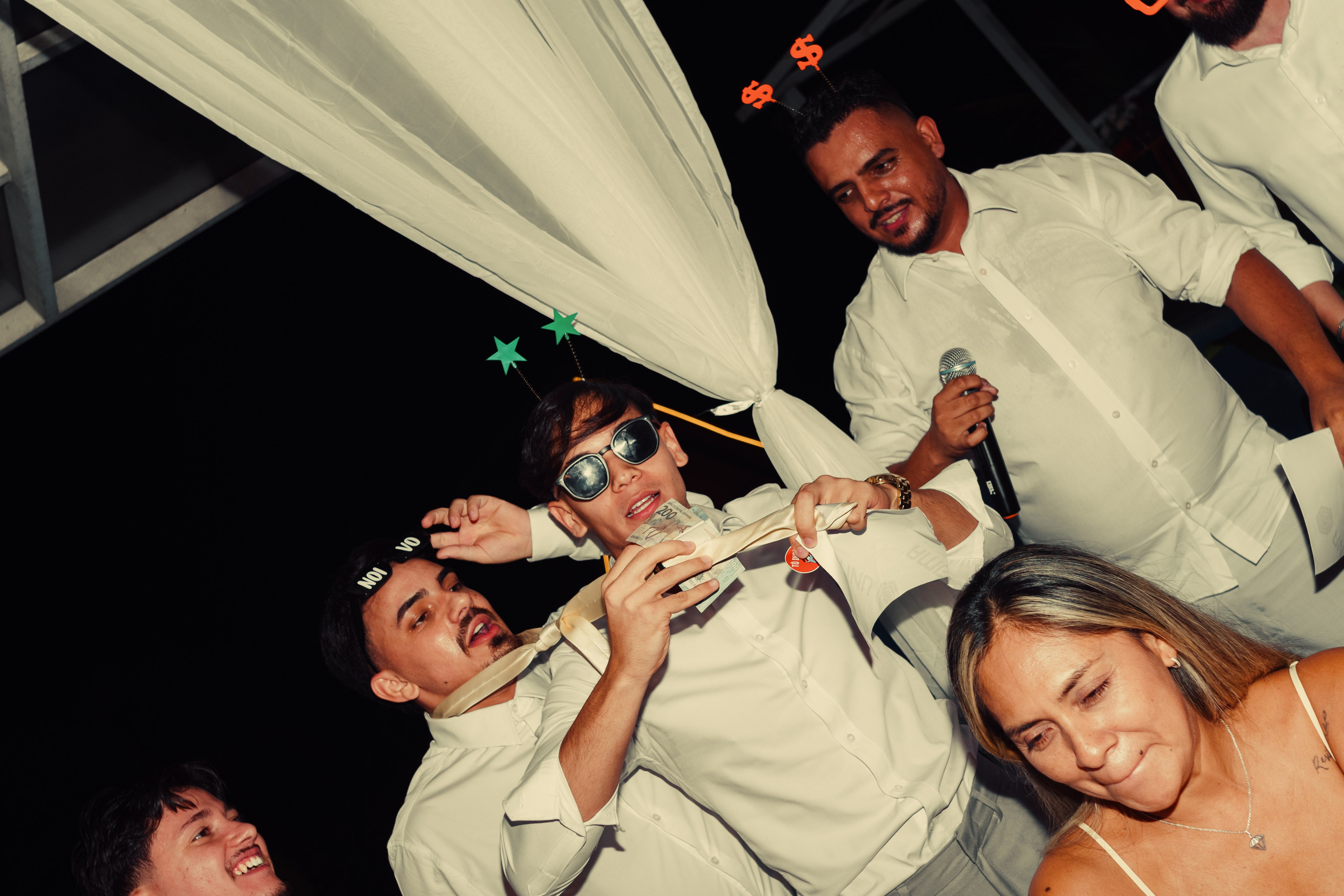 Mirela e Kelvin. Foto e vídeo para casamentos