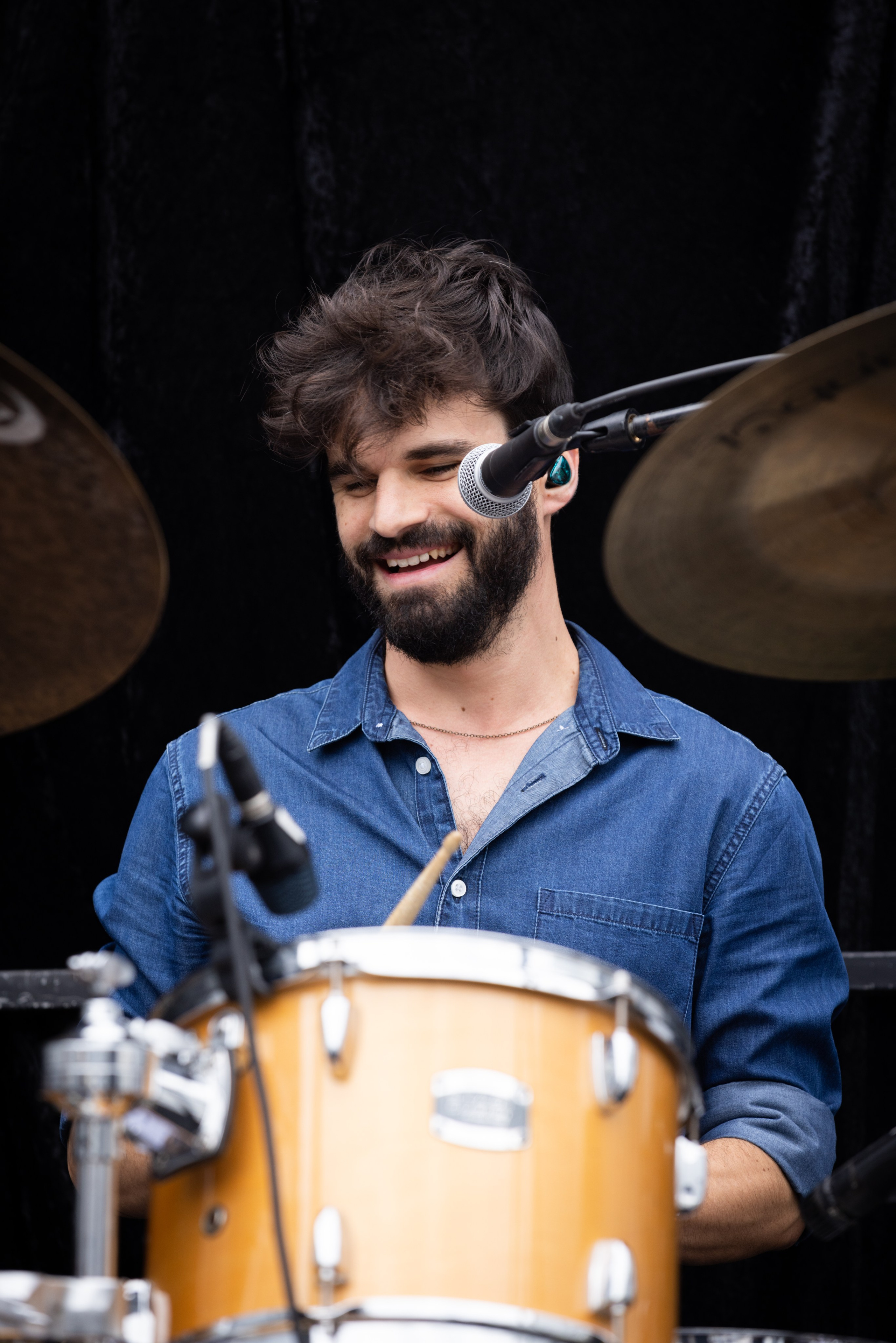 Shows. Noam Paradise Photographer