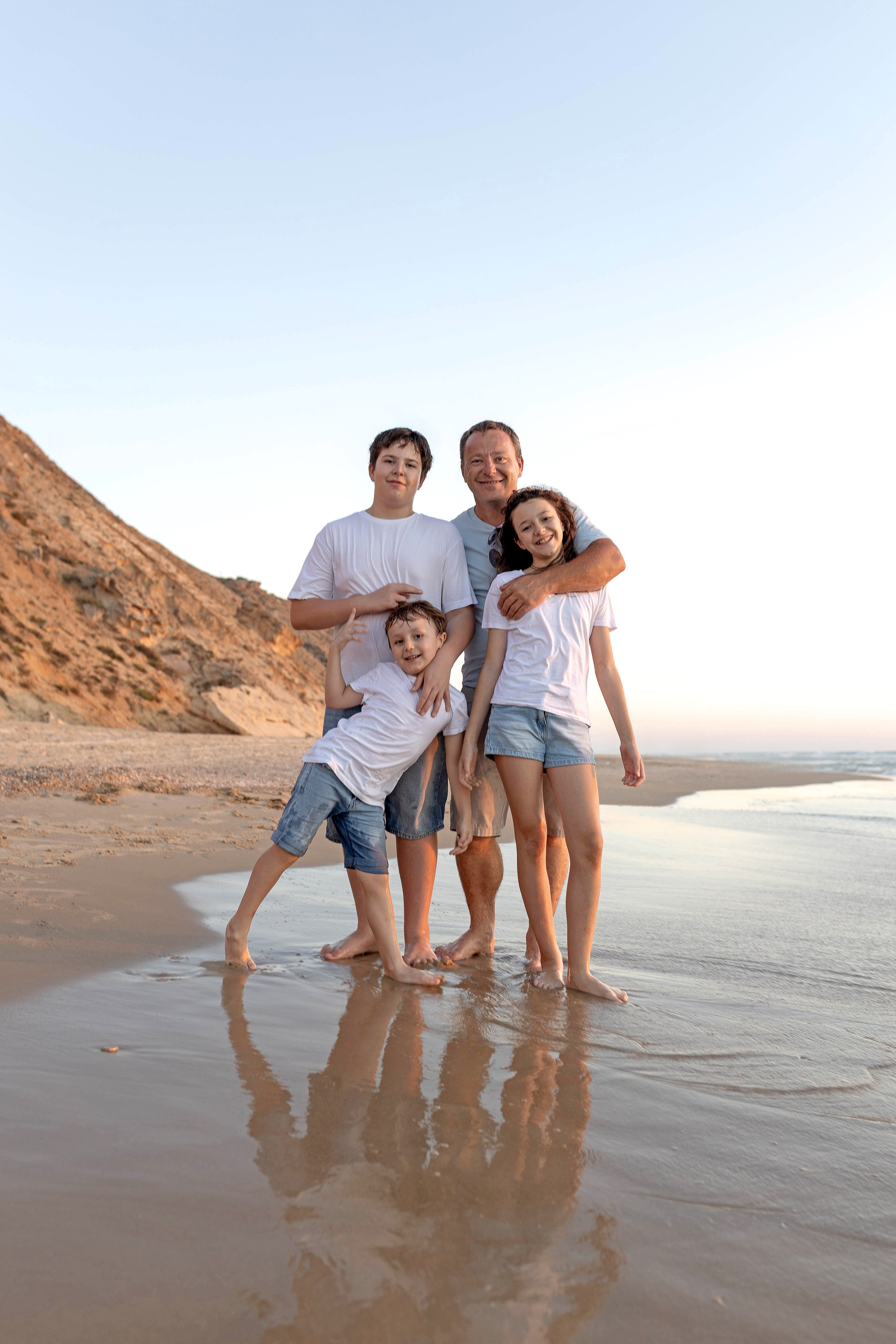 Каталог 16 Семейная. קטרינה שוסטרמן — צלמת ניובורן ומשפחות בישראל