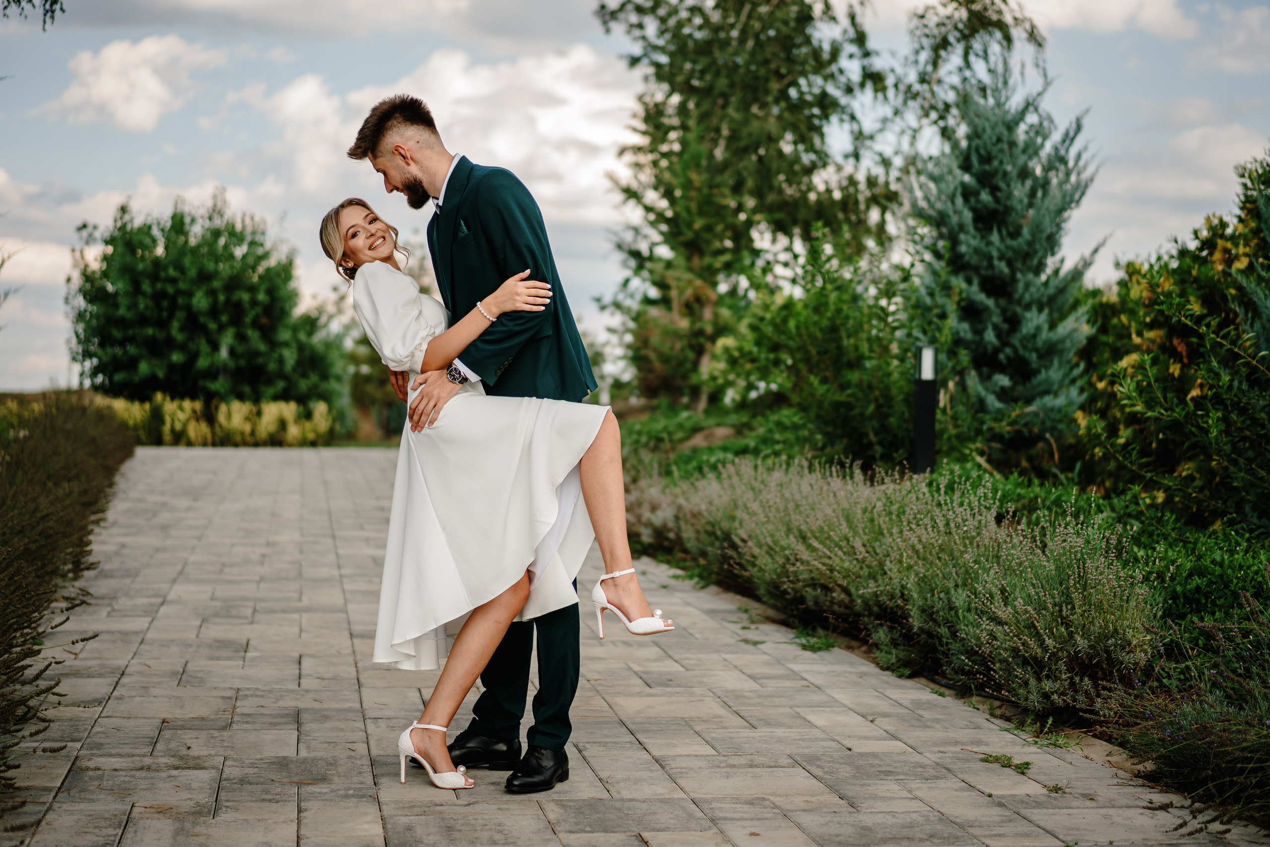 Cununie civila. Amy Foto