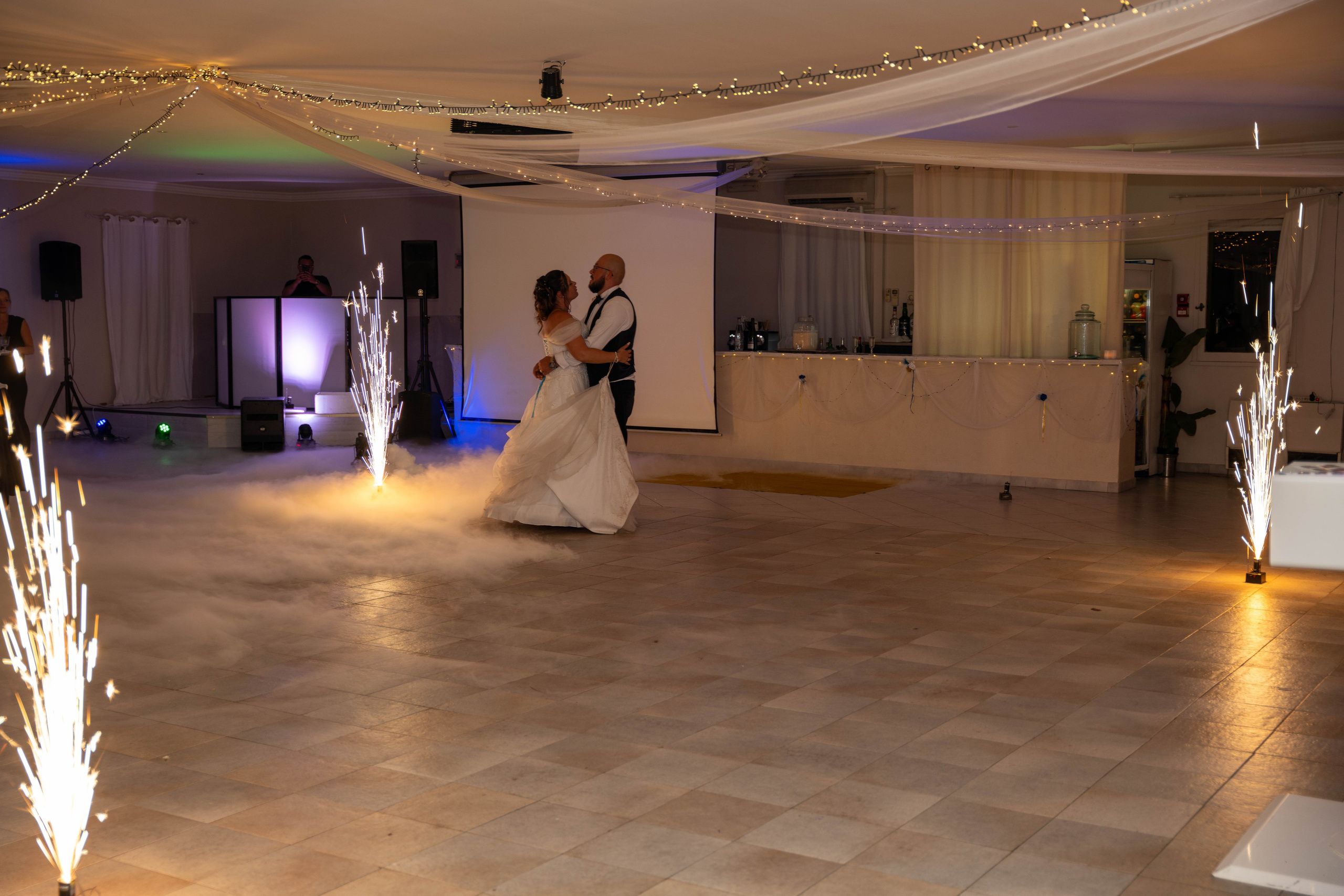 Emmanuelle & Davy. Wedding-Family photographer, South of France–Paris, Valentina Acrement