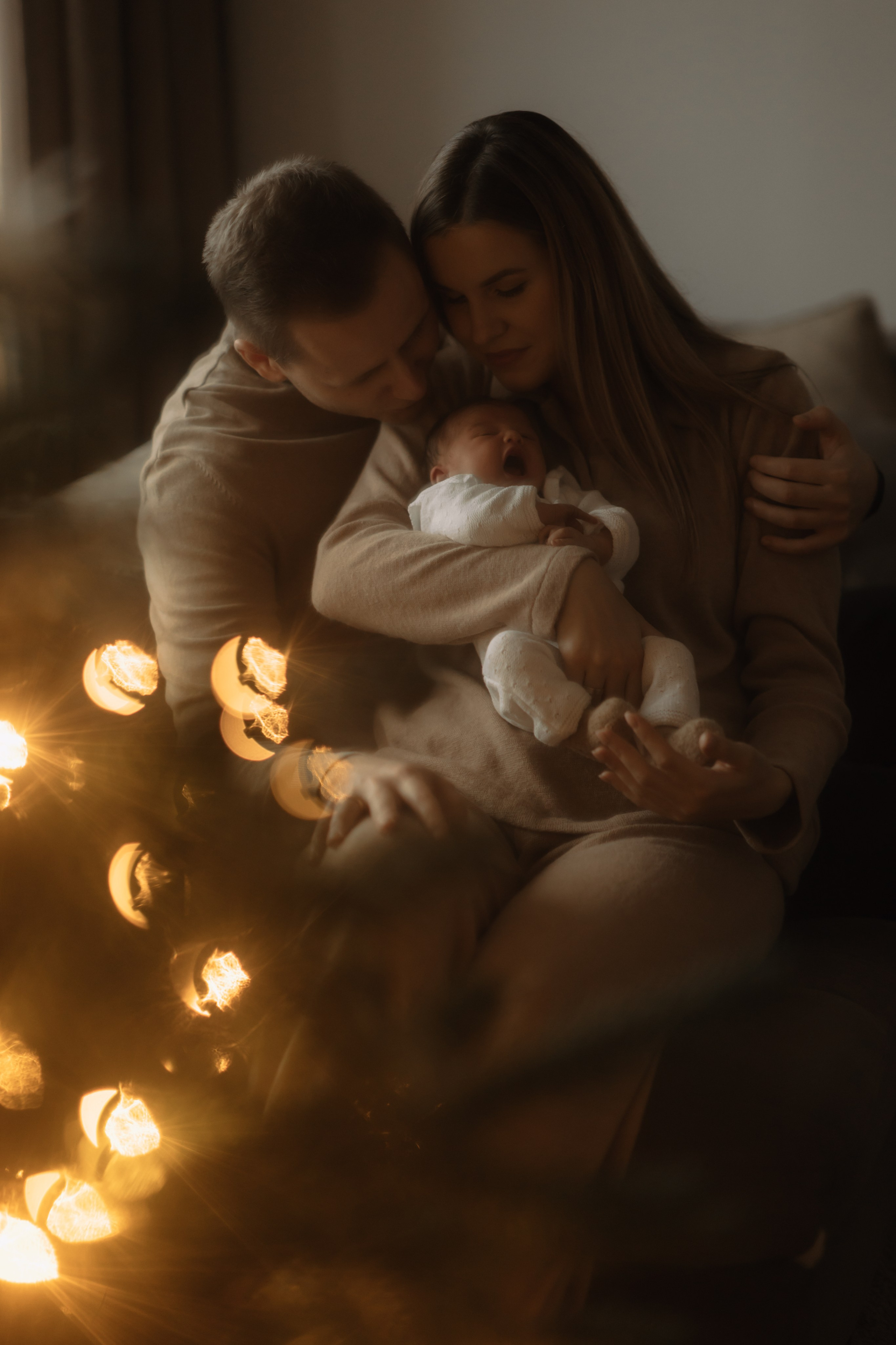 Newborn šeimos fotosesija | NAMAI. Vestuvių ir šeimų fotografė Lena Bondarenko / belove photo