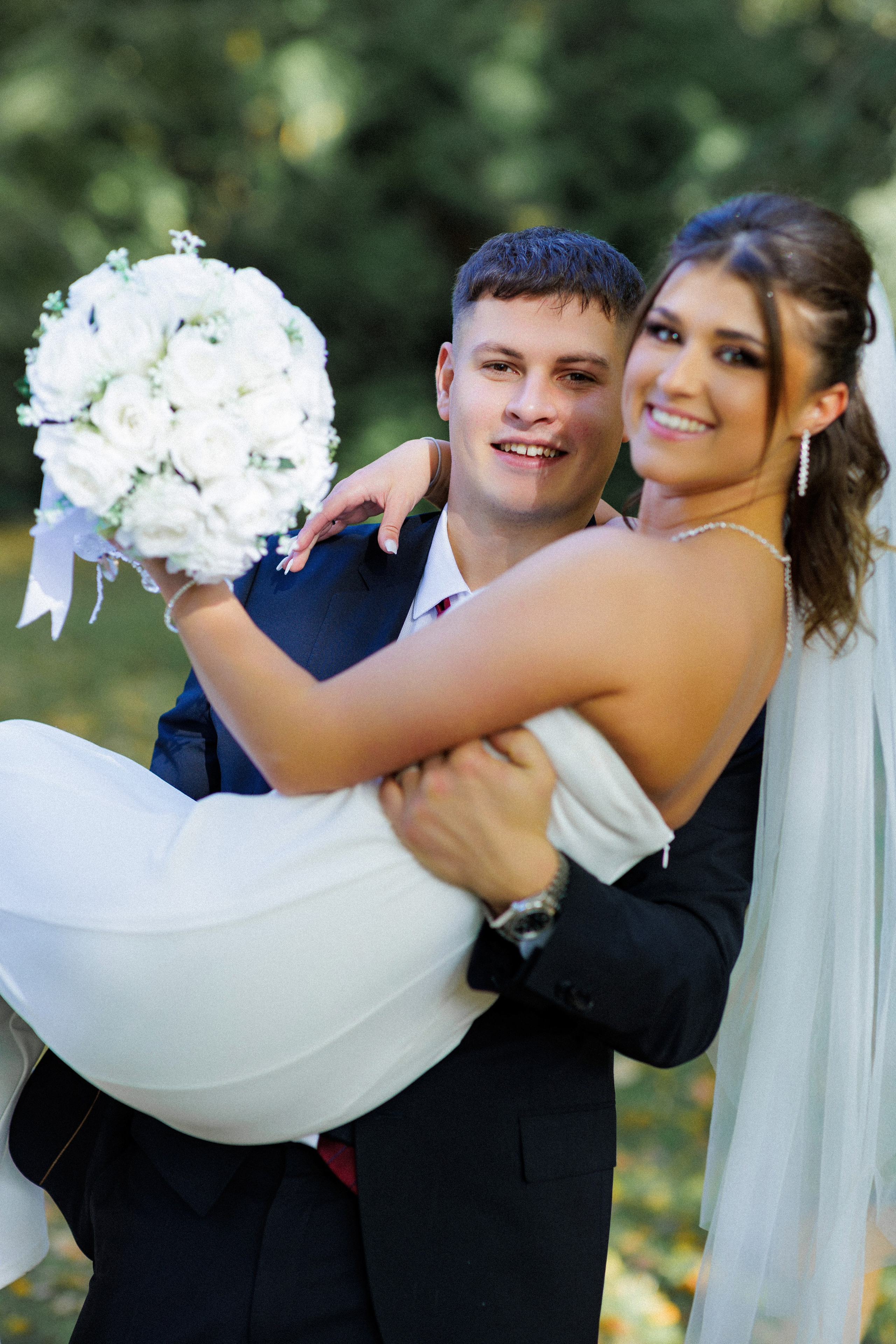 Hochzeitsfotografie im Schloss Arensburg: Ein Tag voller Liebe. Hochzeitsfotograf und Hochzeitsvideograf aus Hamburg | Roka21Film