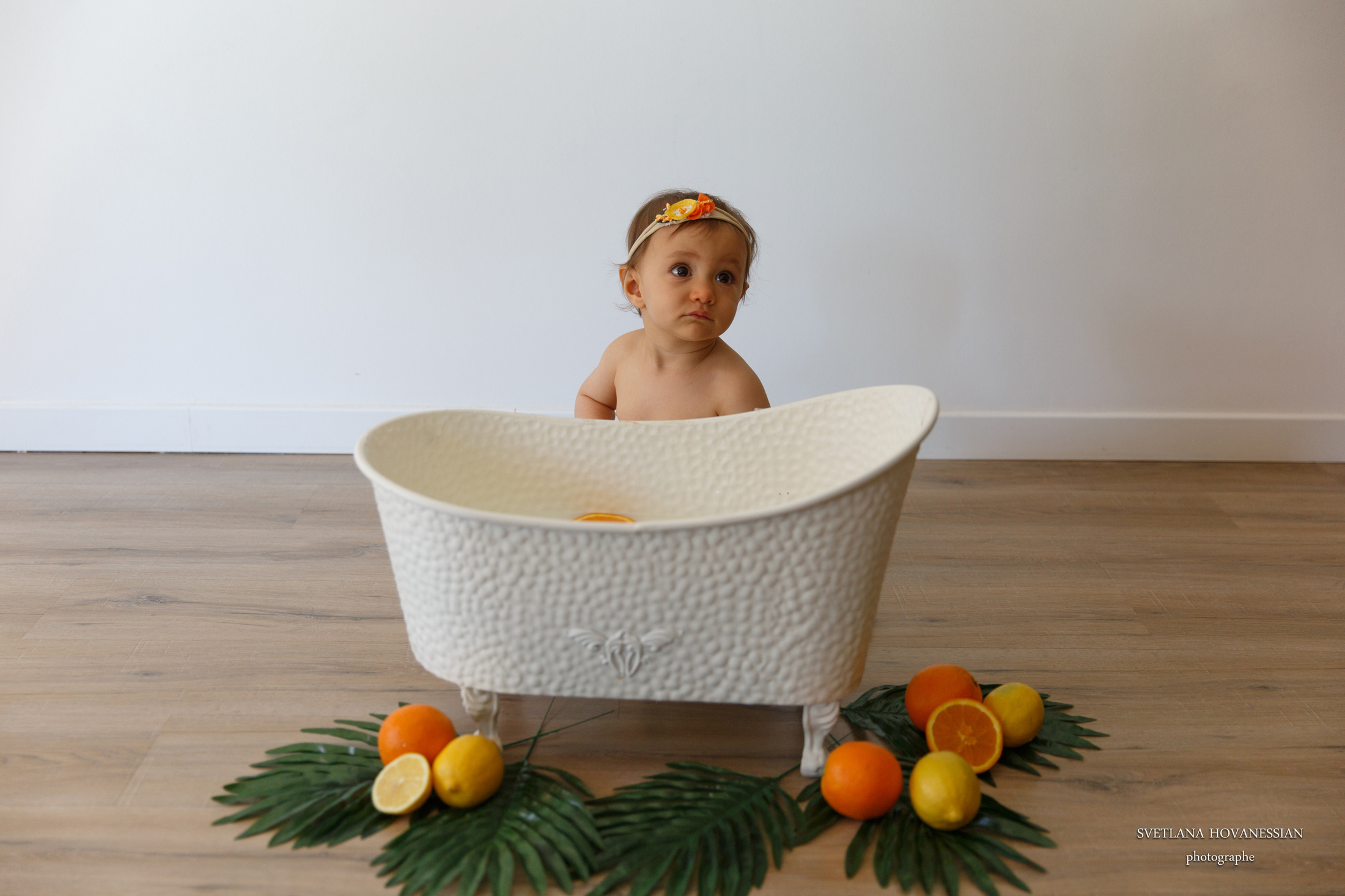 Alexandra. Photographe professionelle spécialisée dans la photographie de grosses