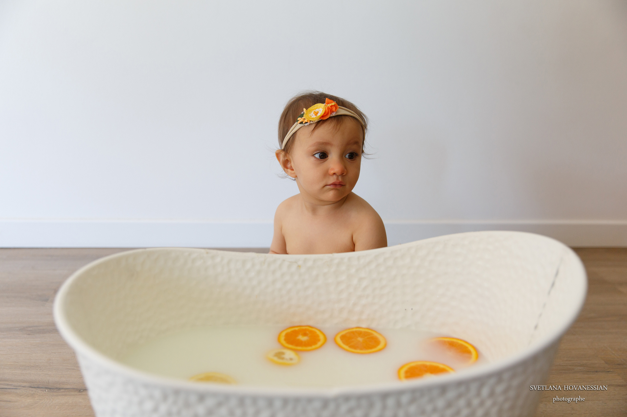 Alexandra. Photographe professionelle spécialisée dans la photographie de grosses