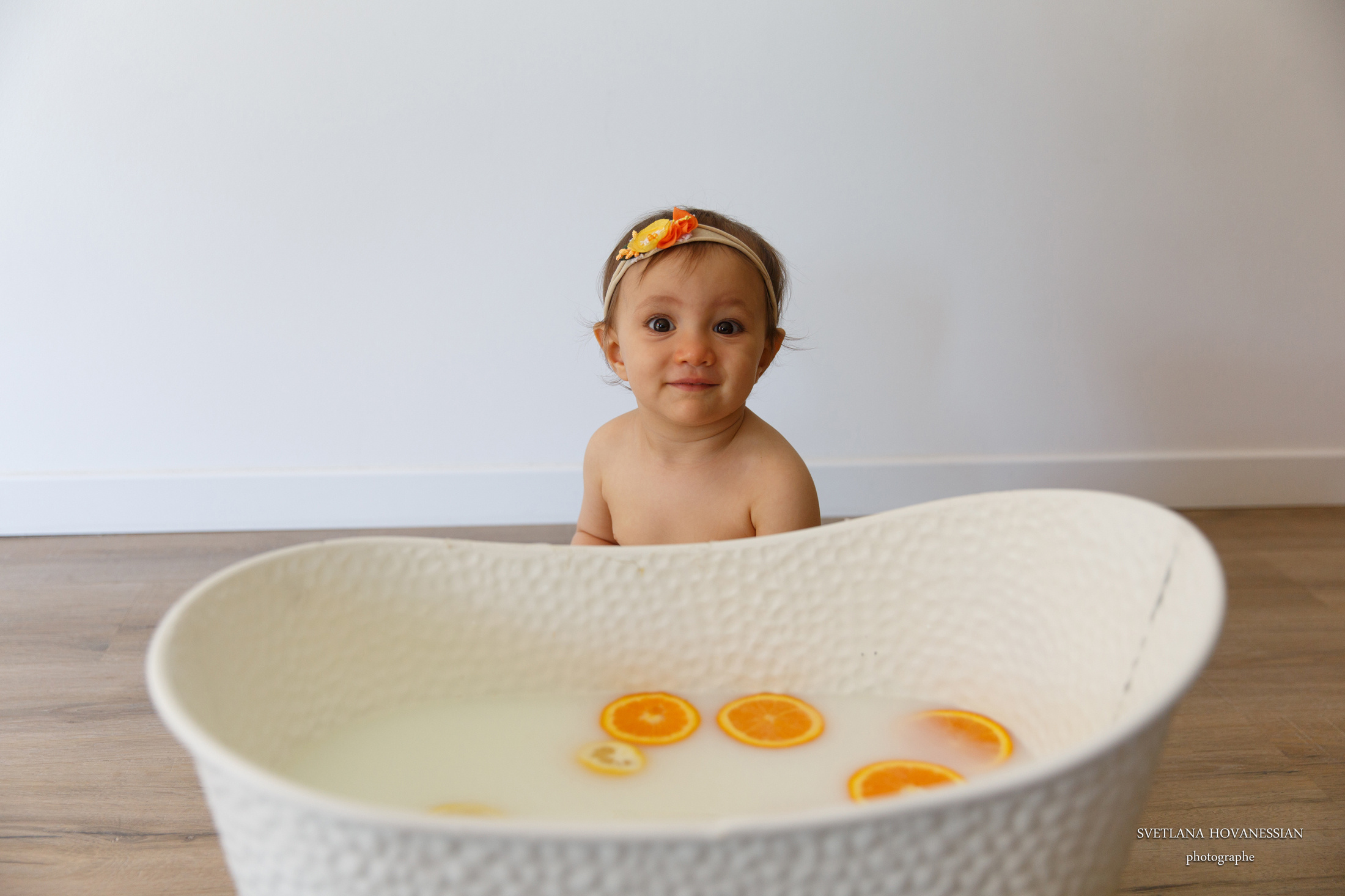 Alexandra. Photographe professionelle spécialisée dans la photographie de grosses